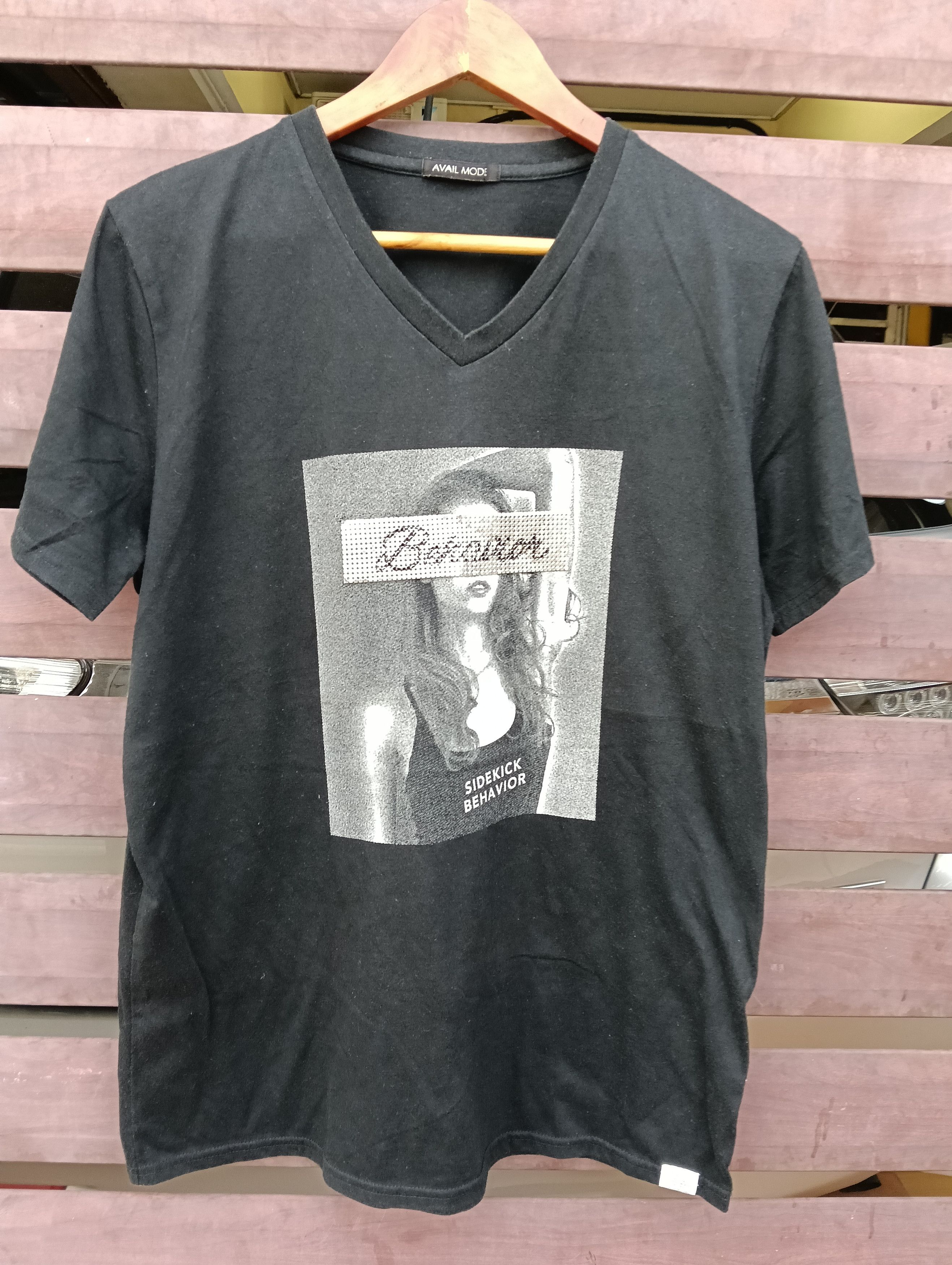 Japanese Brand Sidekick behavior like hysteric glamour Tshirt Size US M / EU 48-50 / 2 - 1 Thumbnail