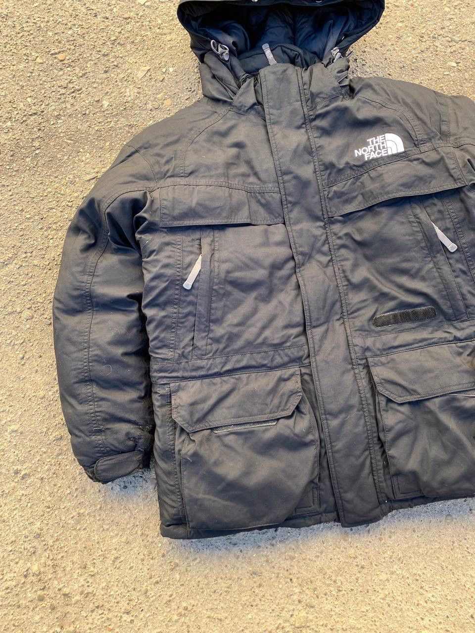 The North Face Vintage The North Face y2k distressed down jacket Size US M / EU 48-50 / 2 - 2 Thumbnail