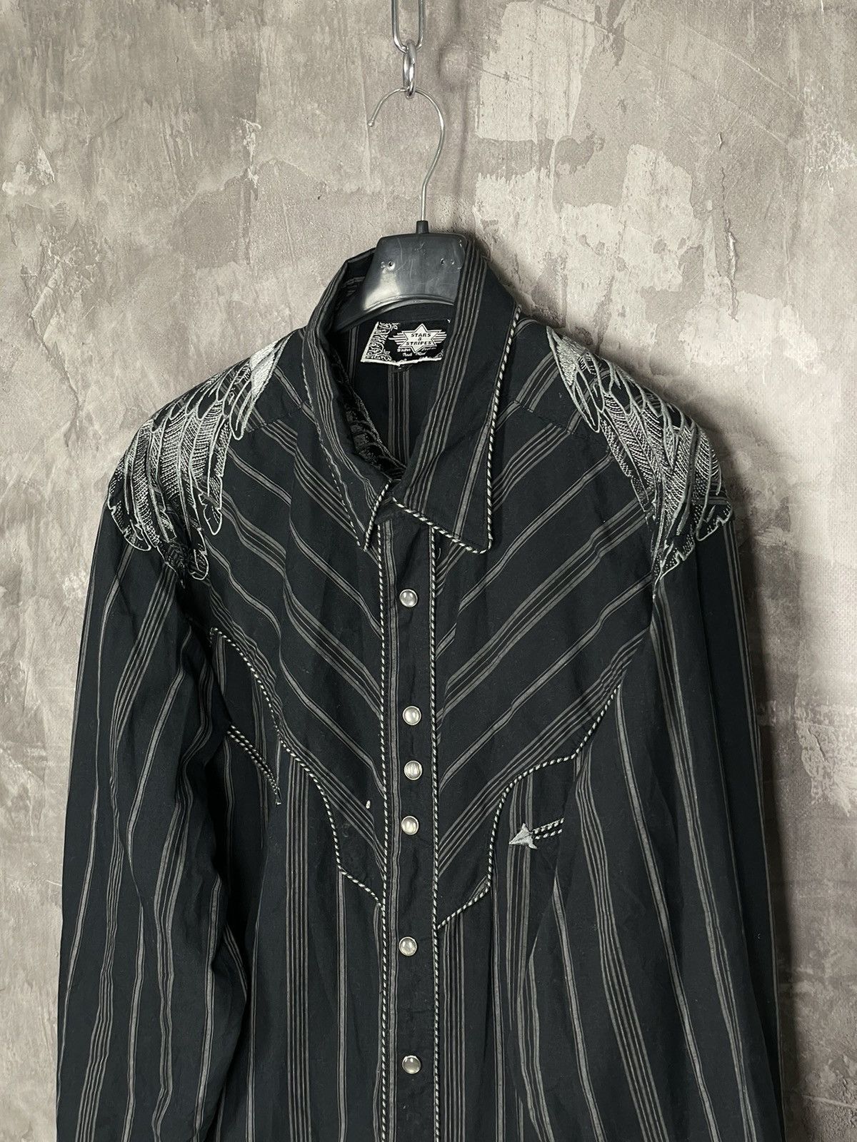 Affliction × Japanese Brand × Vintage Vintage Y2K Embroidered Punk Gothic Opium Shirt Button Ups Size US L / EU 52-54 / 3 - 9 Thumbnail
