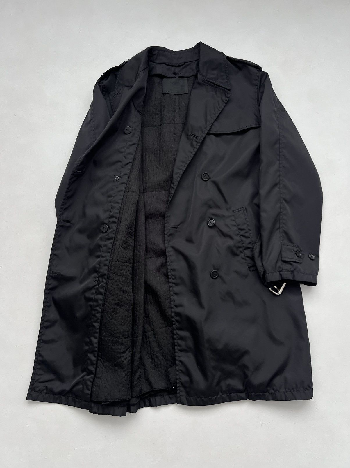 Prada 90s Prada ReNylon Double Breasted Black Trench Coat Size US M / EU 48-50 / 2 - 13 Thumbnail