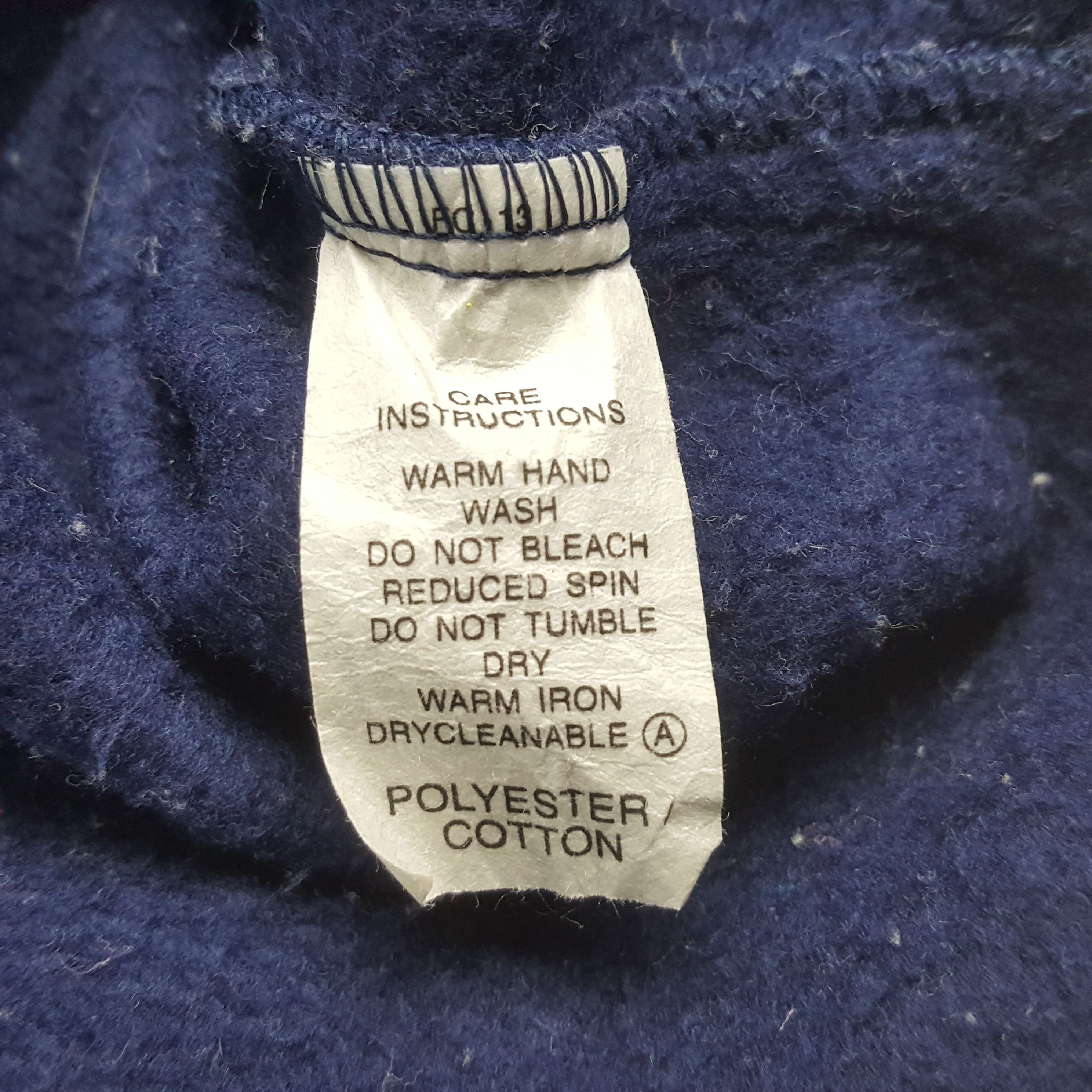Hard Rock Cafe Vintage Hard Rock Cafe Surfers Paradise Style Sweater RR1 Size US L / EU 52-54 / 3 - 7 Thumbnail