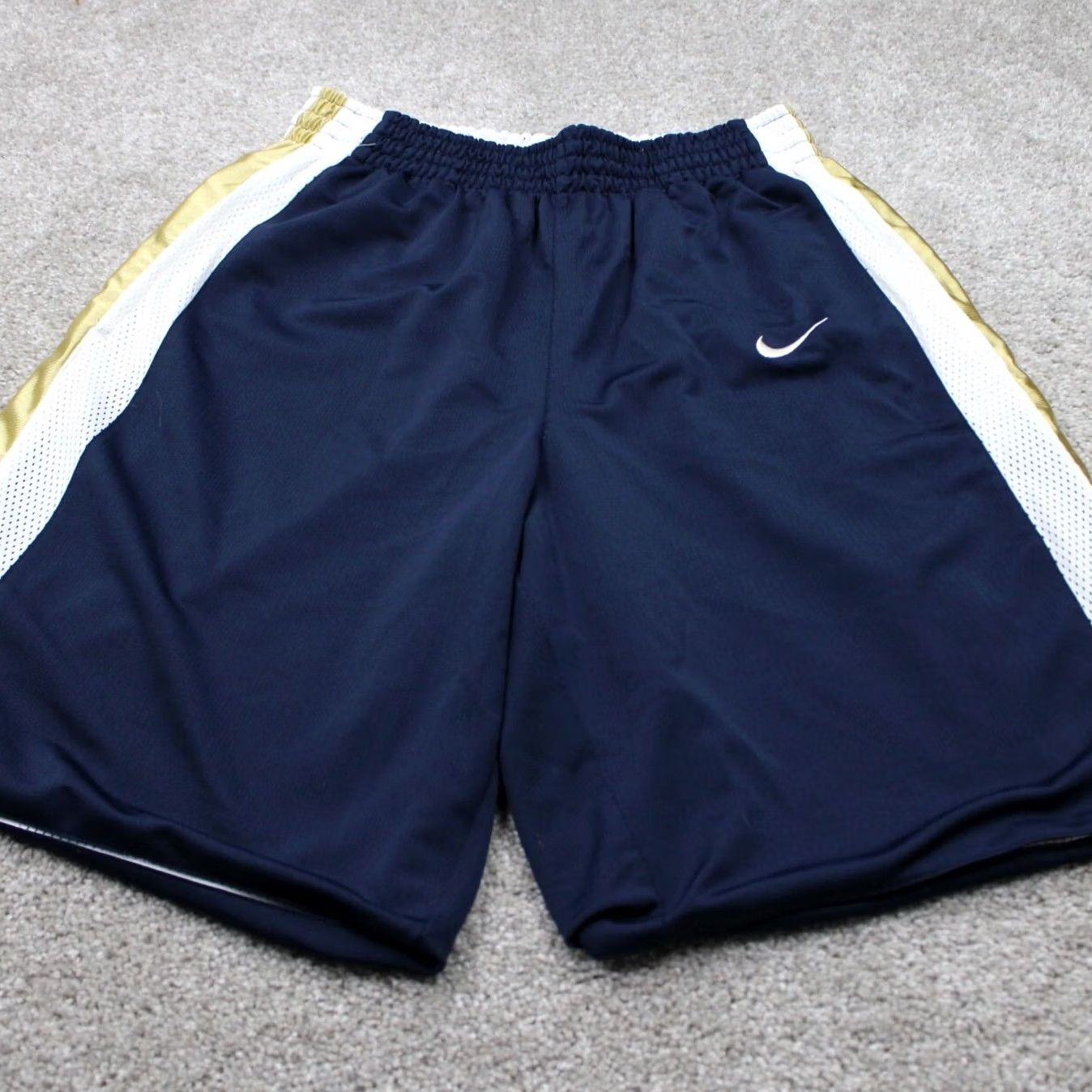 Nike Nike Hoops Shorts Mens Medium Reversible 9" Inseam Blue/White/Yellow Basketball Athletic Casual Sports 90s Retro Mens Size US 31 - 2 Thumbnail