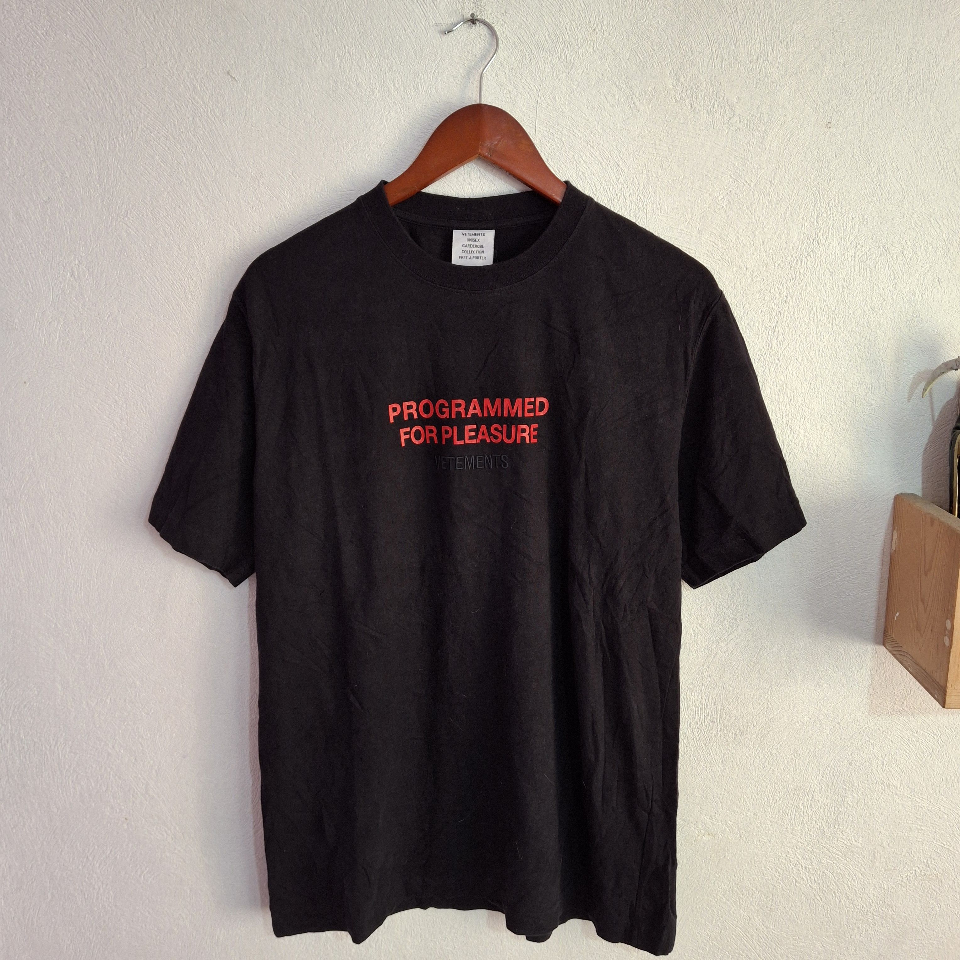 Vetements VETEMENTS PROGRAMMED FOR PLEASURE Size US M / EU 48-50 / 2 - 1 Thumbnail
