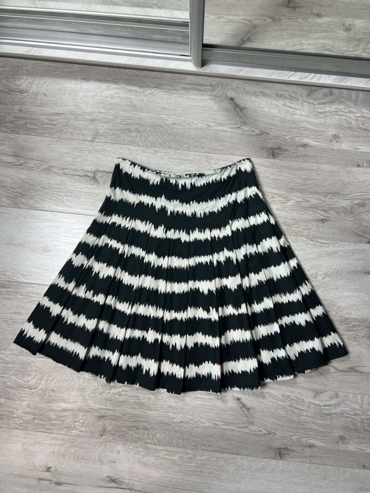 Prada Prada Milano 2013 Striped Skirt Size 40 Size 27" / US 4 / IT 40 - 12 Thumbnail
