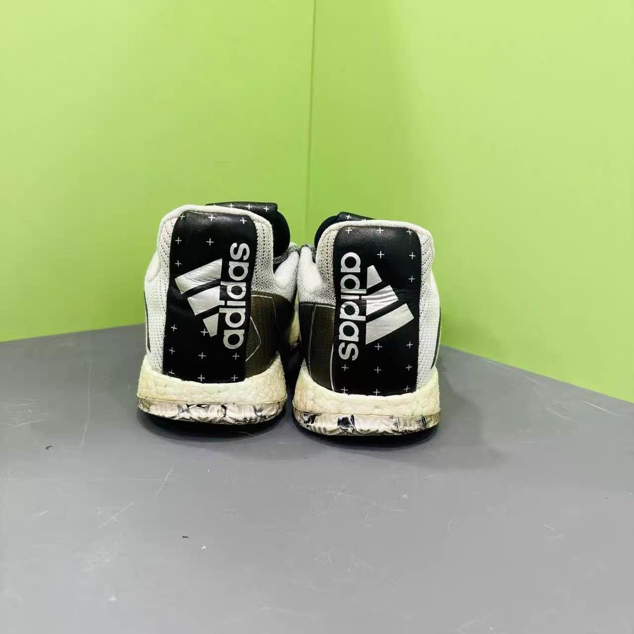 Adidas adidas Harden 3 Low Top Basketball Shoes K15 Size US 9.5 / EU 42-43 - 6 Thumbnail