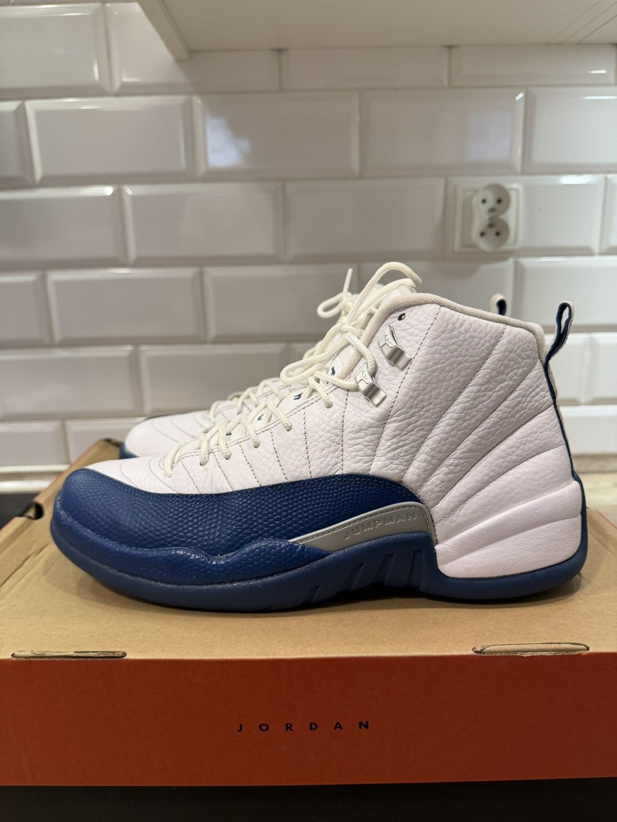 Jordan Brand Jordan 12 French Blue Size US 10 / EU 43 - 1 Thumbnail