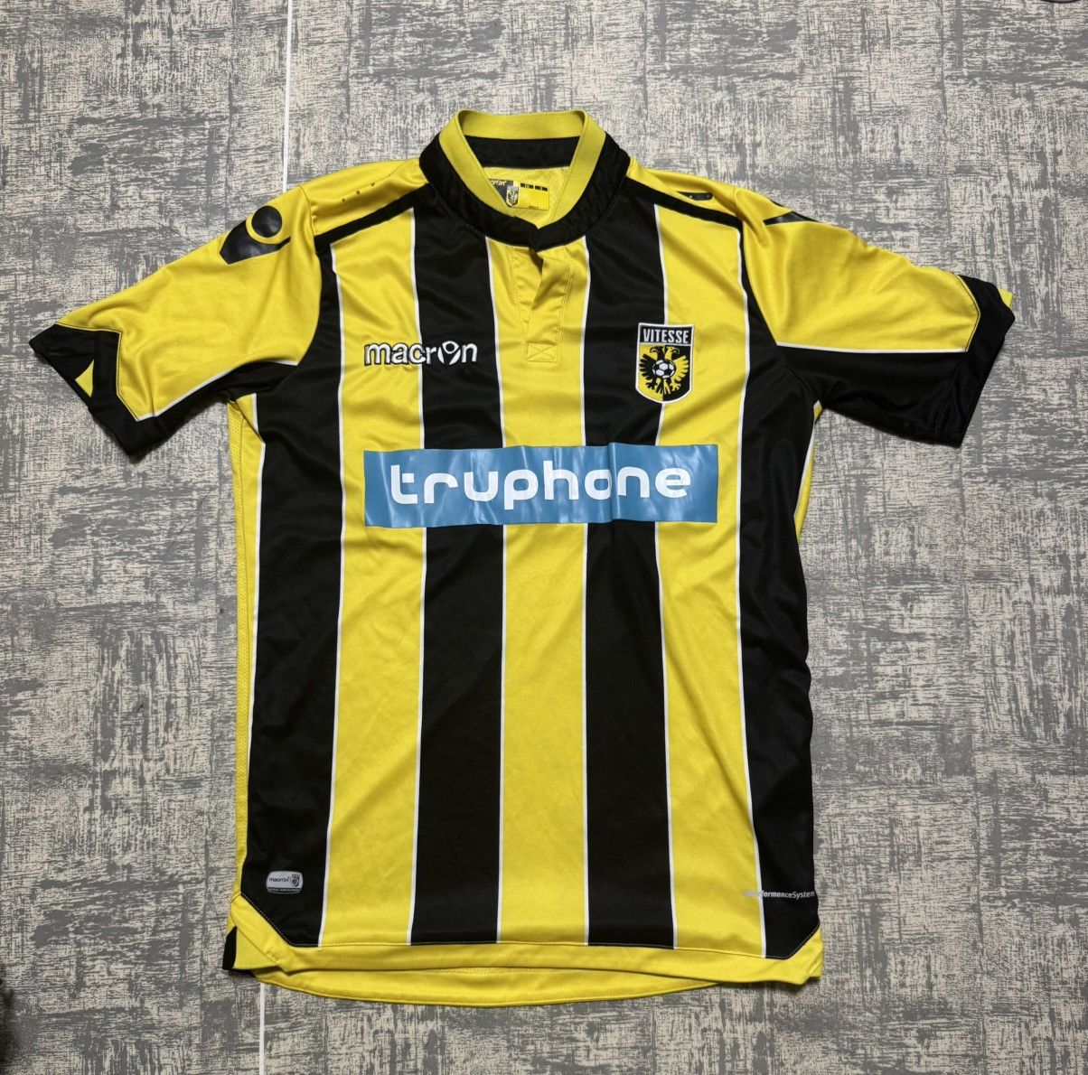 Macron × Vintage Soccer jersey Vitesse Size US S / EU 44-46 / 1 - 1 Thumbnail