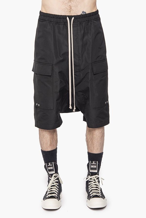 image of Rick Owens New Cargo Pods Drawstring Shorts Ss23 in Black, Men's (Size 36)