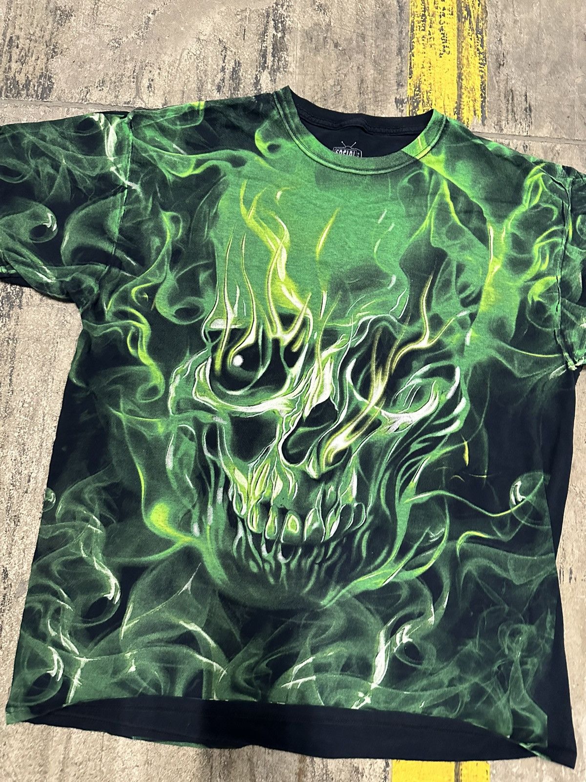 Liquid Blue × Vintage Y2K flame skull t shirt Size US XL / EU 56 / 4 - 2 Thumbnail