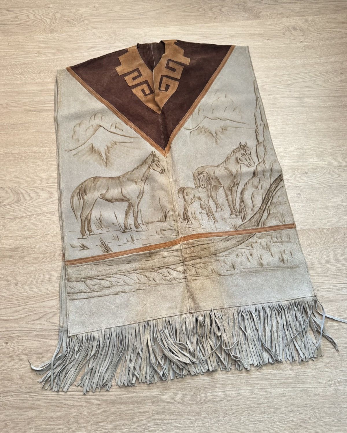 Vintage Vintage Hand Made Genuine Leather Cowboy Amazing Poncho Size US XL / EU 56 / 4 - 1 Thumbnail