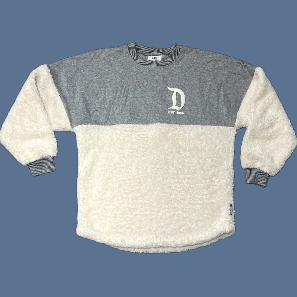 Disney Disneyland Resort Logo Puff Sherpa Fleece Spirit Jersey Disney Parks XS EUC Women Sweatshirt Colorblock Beige Cardigan? Size XS / US 0-2 / IT 36-38 - 1 Thumbnail