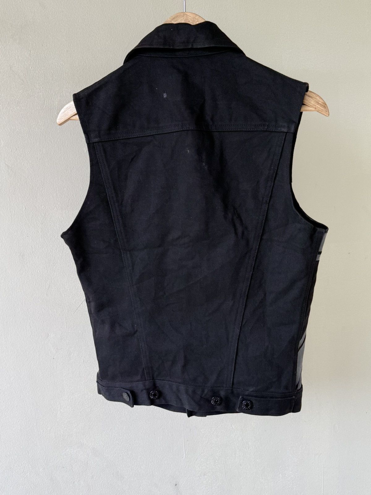 Helmut Lang VERY RARE 1997 Helmut Lang Unionjack rubber paint denim vest Size US S / EU 44-46 / 1 - 3 Thumbnail
