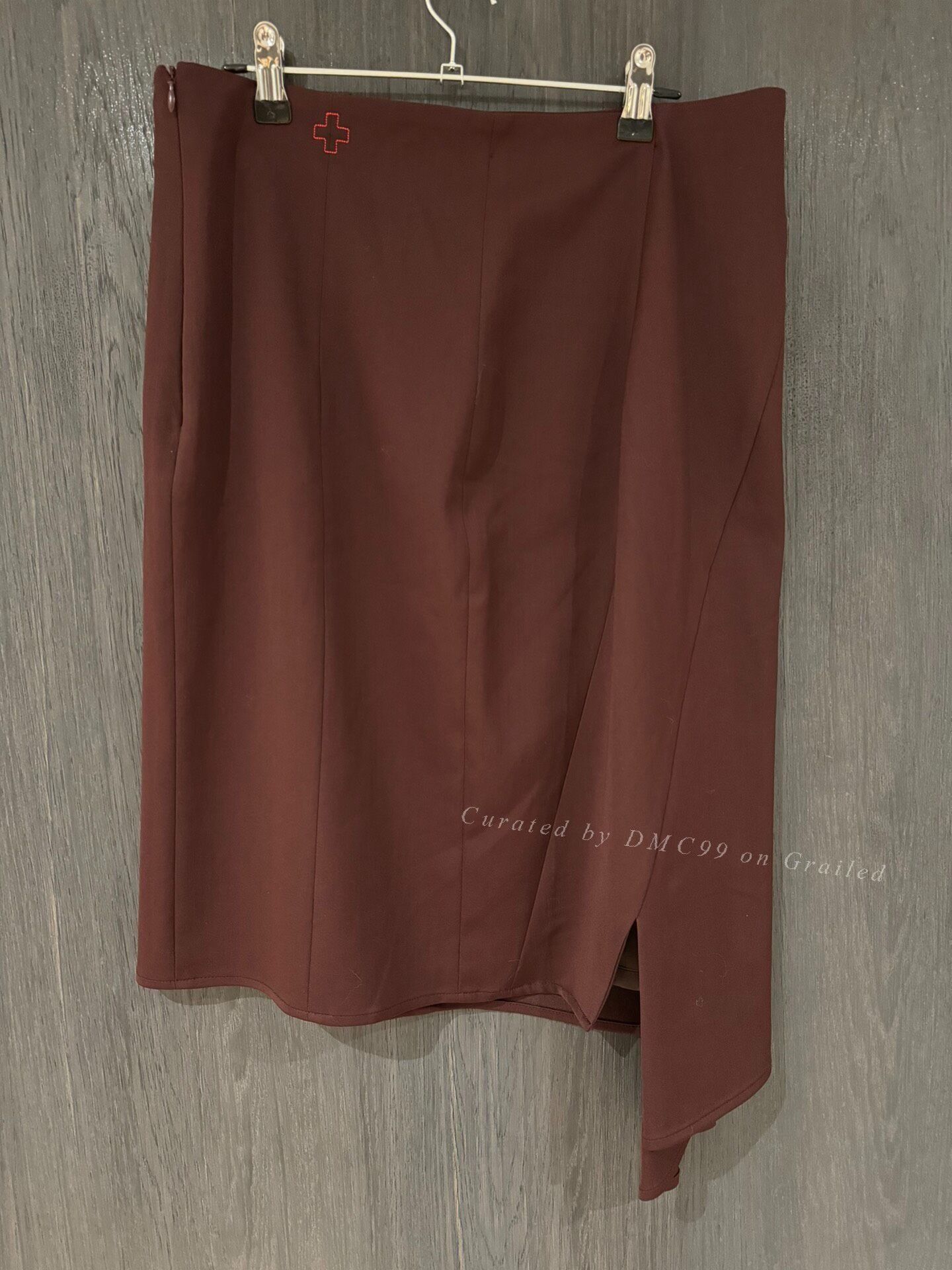 A.F. Vandevorst A.F.Vandevorst Wine Red Structured Midi Skirt Size 42" / US 20 - 1 Thumbnail