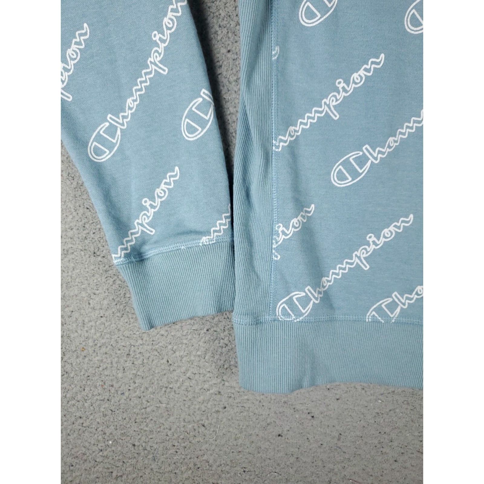 Champion Champion Blue Pullover Sweater Womens Large Crew Neck Cotton Blend Casual Size L / US 10 / IT 46 - 3 Thumbnail