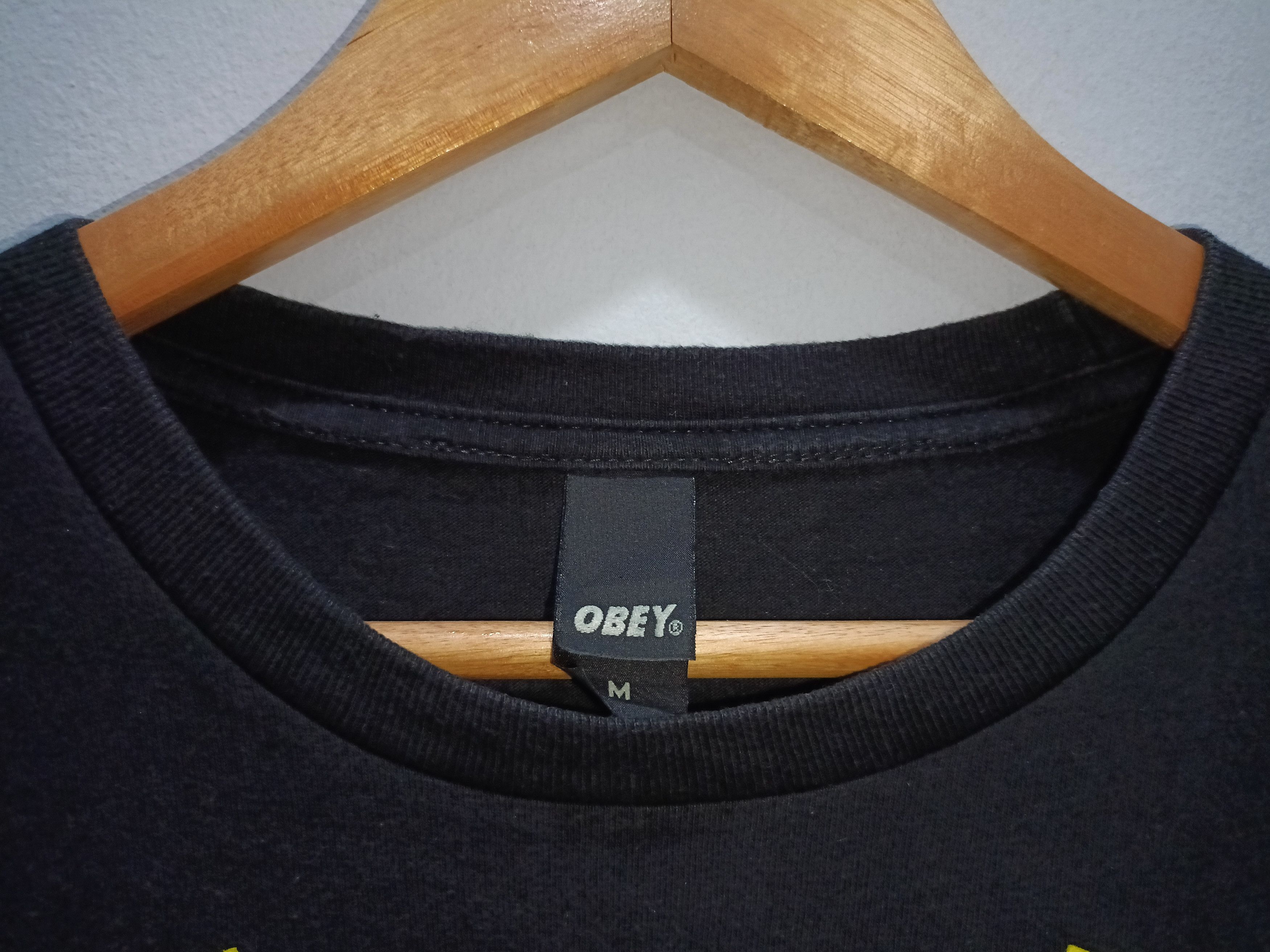 Obey TSHIRT : OBEY Size US M / EU 48-50 / 2 - 5 Thumbnail