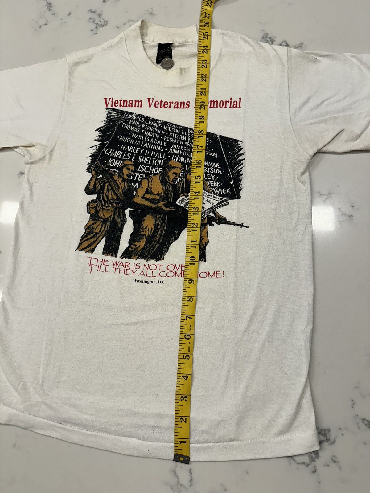 Vintage Vintage 1980s Vietnam Veterans Memorial T-Shirt Size Small Size US S / EU 44-46 / 1 - 7 Thumbnail