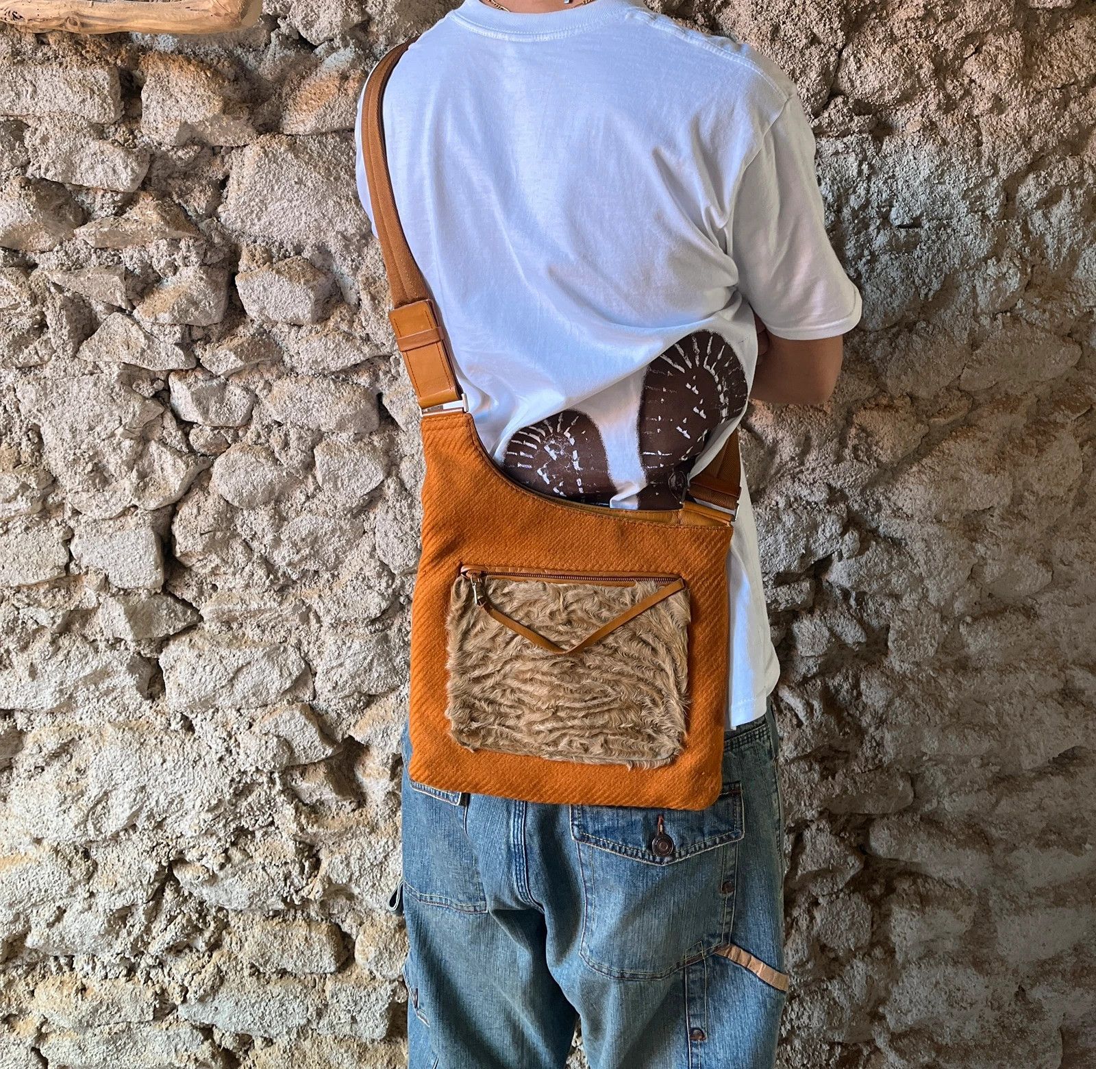 Prada Prada Milano FW99 Fur & Wool Sling Bag Crossbody Orange Flat Size ONE SIZE - 1 Thumbnail