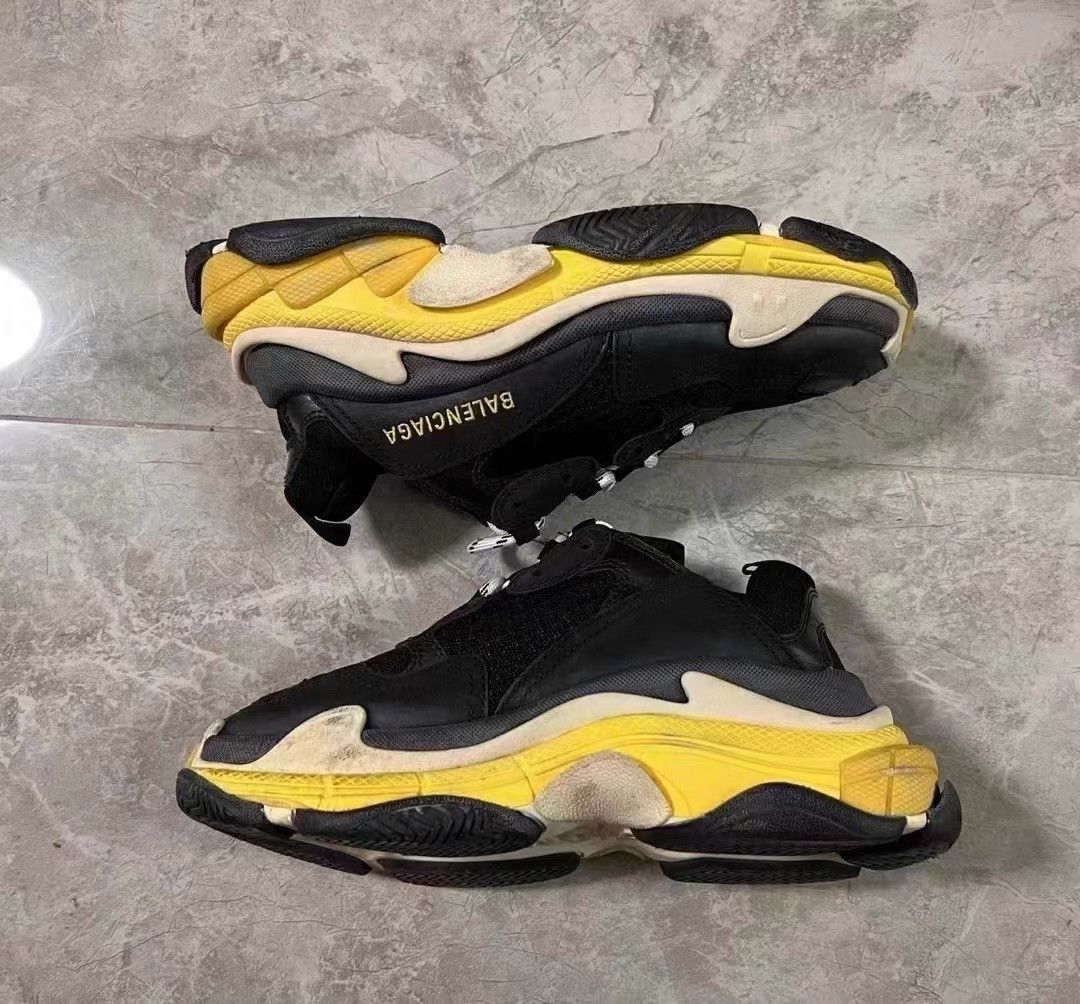Balenciaga Balenciaga Triple S Black/Yellow Dad Shoes K28 Size US 6 / IT 36 - 2 Thumbnail