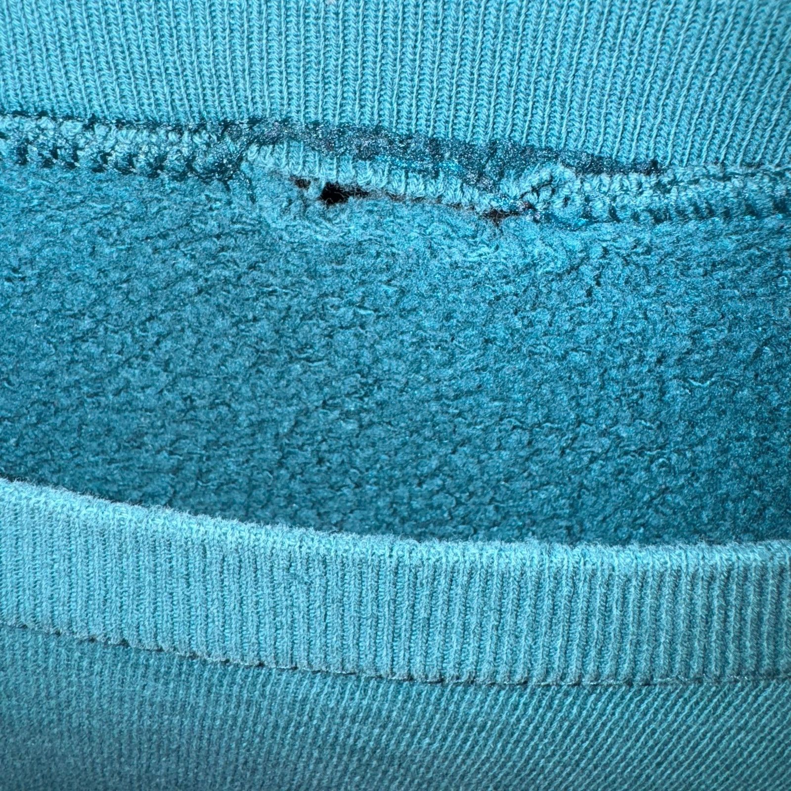 Guess Vintage Y2K guess? embroider 1990s paint splatter sweatshirt Size US S / EU 44-46 / 1 - 3 Thumbnail