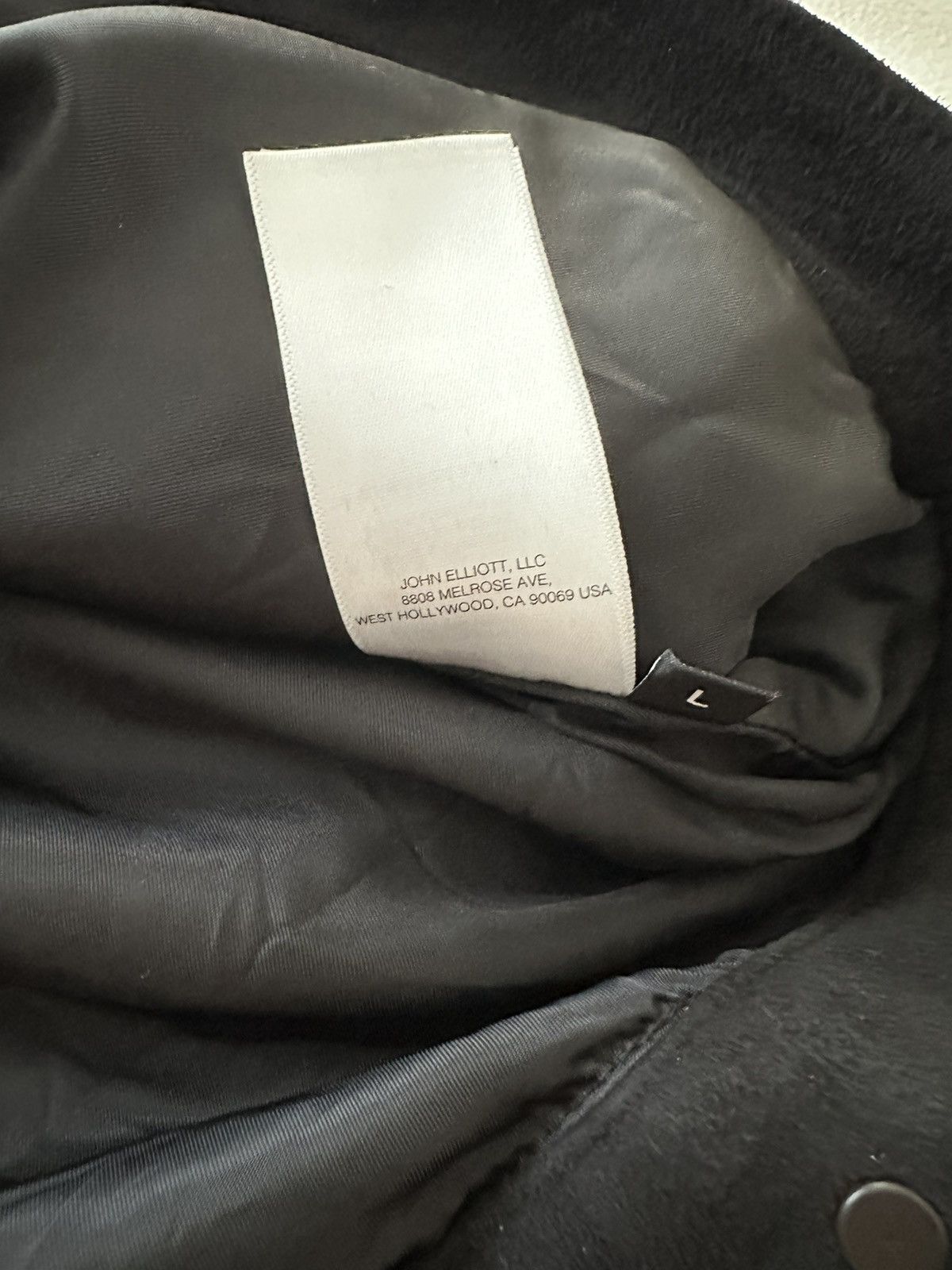 John Elliott John Elliott Suede Thumper Type III Black Size US L / EU 52-54 / 3 - 8 Thumbnail