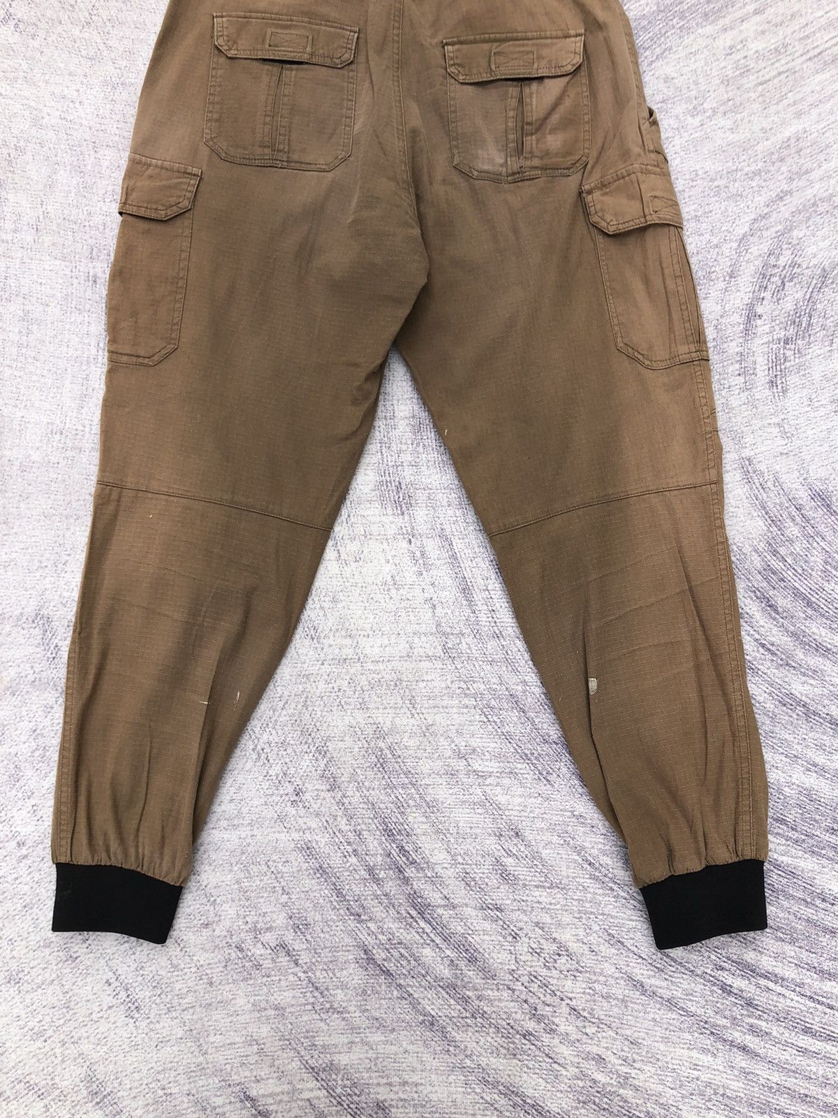 Chocolate × Japanese Brand Japanesebrand Baggie Cargo Pants Multipocket Tactical Size US 34 / EU 50 - 15 Thumbnail