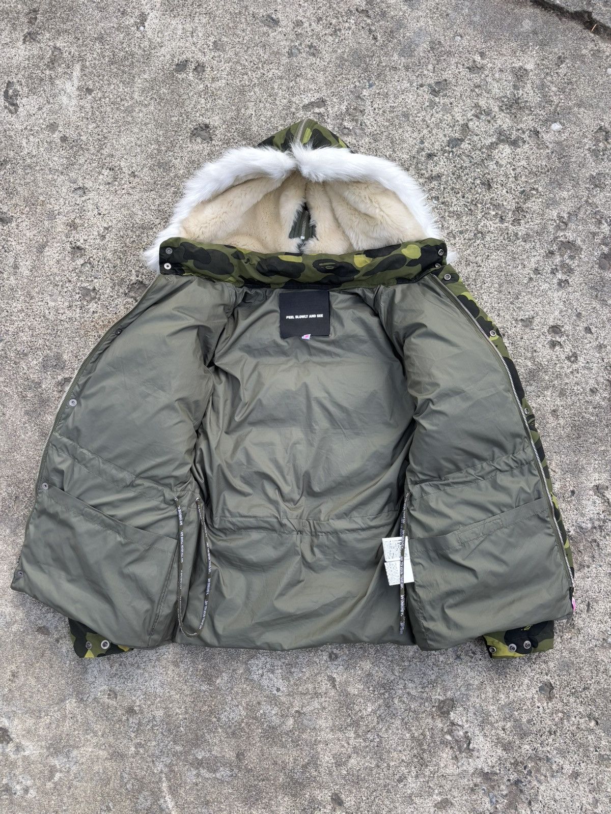 Bape Bape 1st camo down jacket with fawx fur hood Size US XS / EU 42 / 0 - 2 Thumbnail