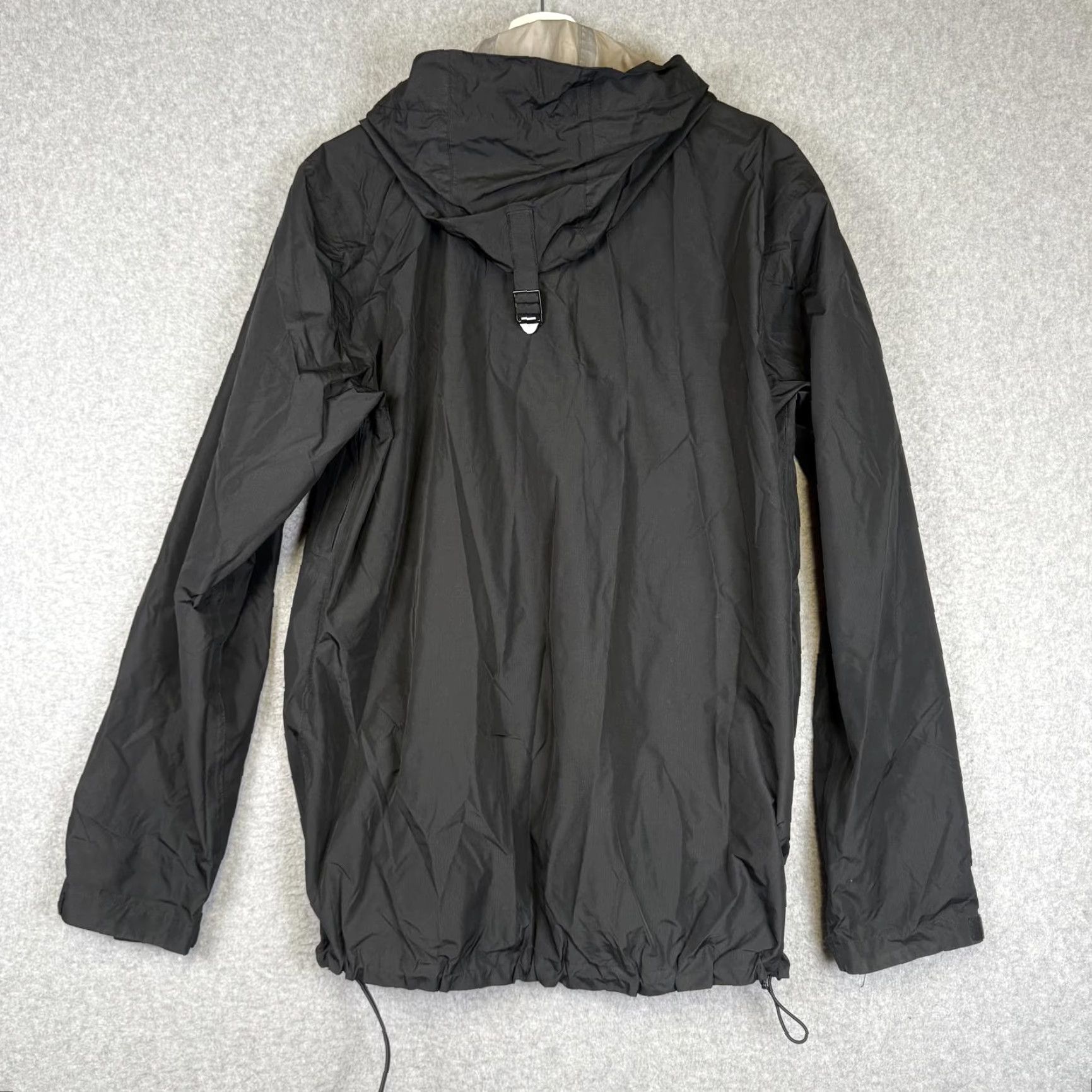 Obey VINTAGE Obey Clothing Jacket Mens L Black Nylon Hooded Track Windbreaker Coat Size US L / EU 52-54 / 3 - 6 Thumbnail