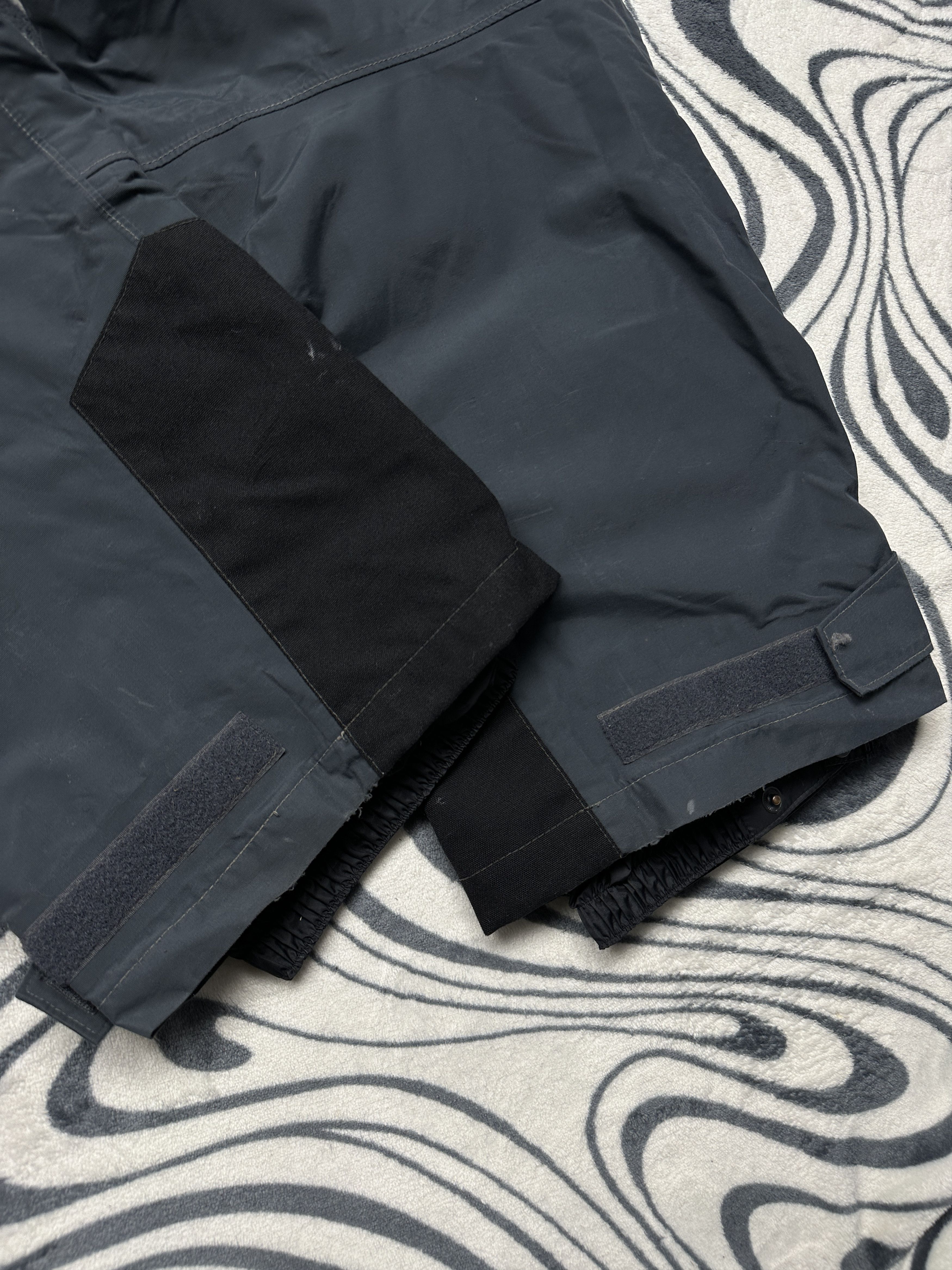 Columbia Columbia Vintage Ski Overall Pants Snowboarding Size US 34 / EU 50 - 9 Thumbnail