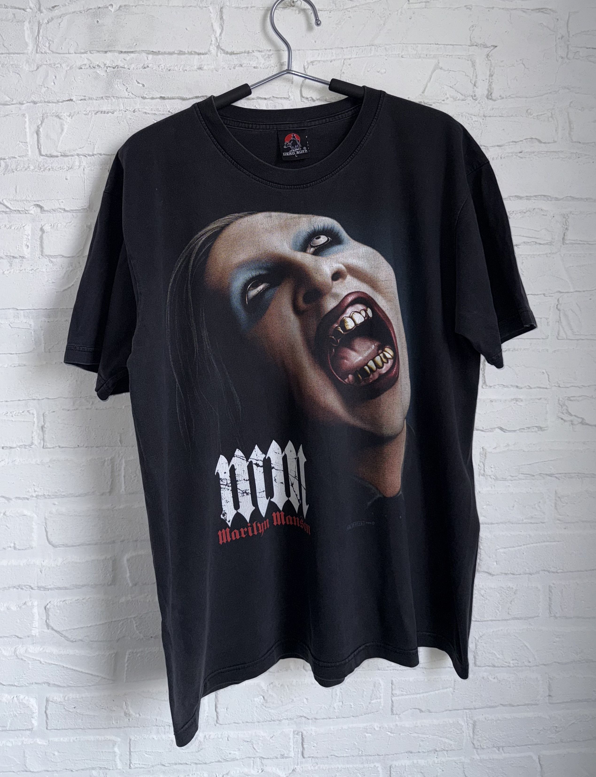 Band Tees Vintage 2003 Marilyn Manson Golden Age of Grotesque t-shirt Size US L / EU 52-54 / 3 - 1 Thumbnail