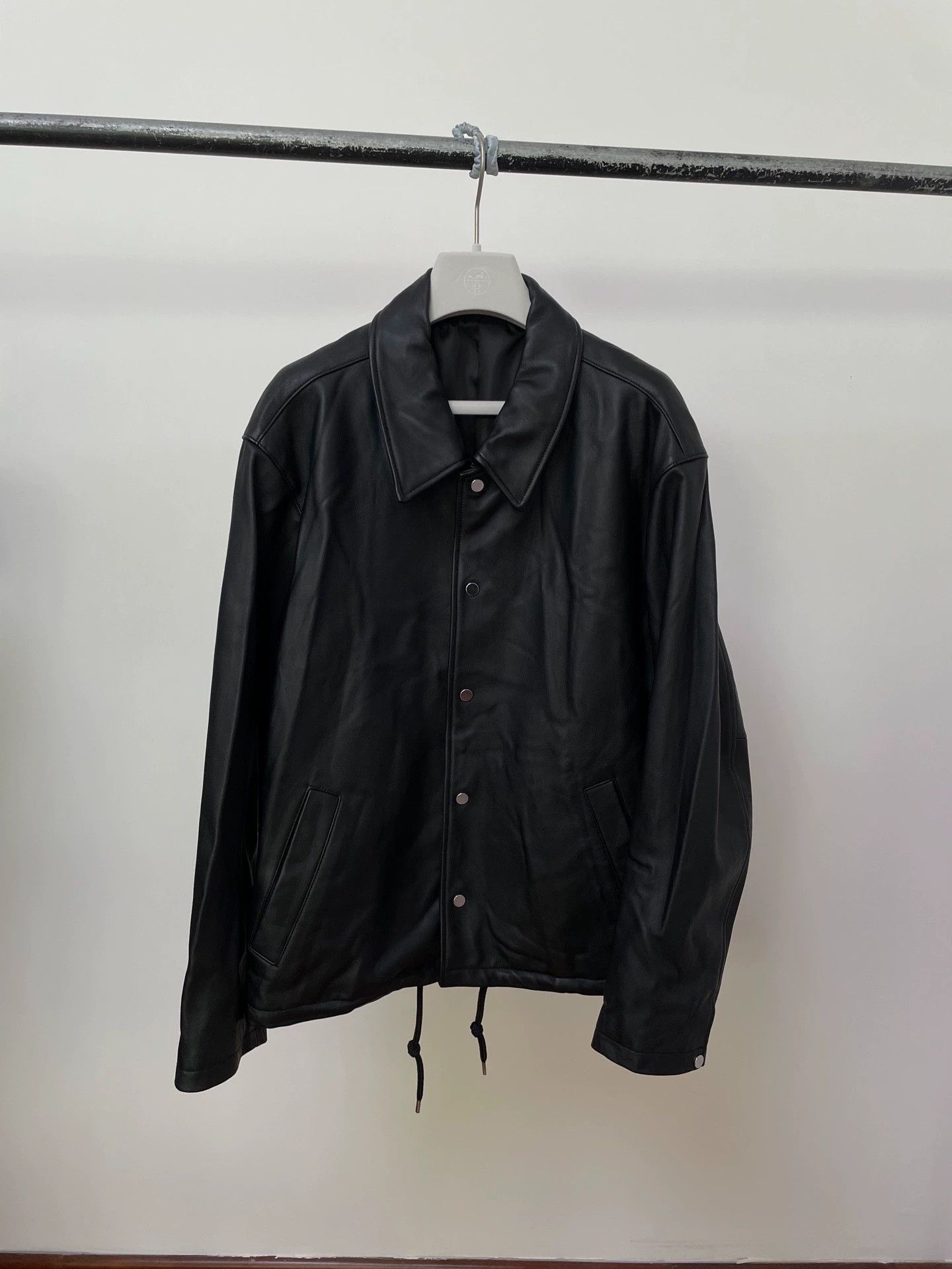 Acne Studios STUDIOUS Black Lambskin Biker Jacket 3 NEW Drawstring Size US L / EU 52-54 / 3 - 1 Thumbnail