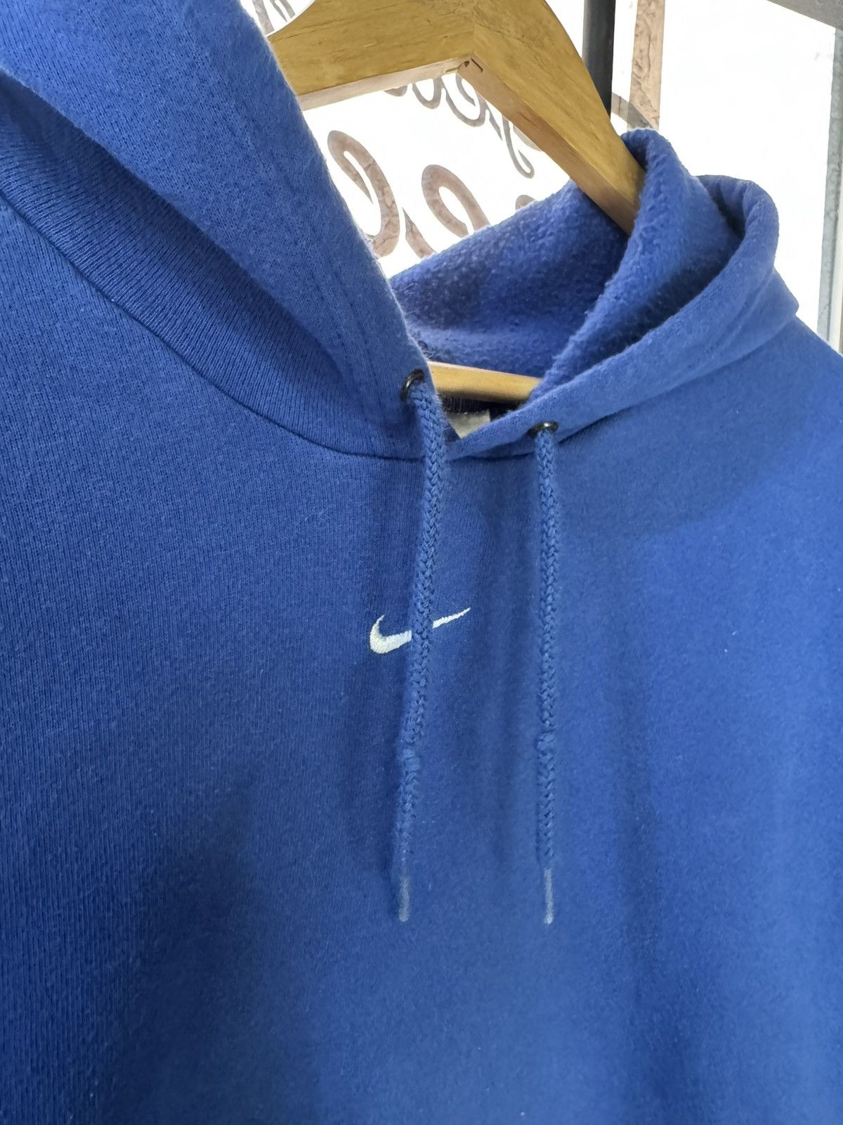 Nike Vintage Nike Center Swoosh Hoodie Royal Blue XL Size US XL / EU 56 / 4 - 3 Thumbnail