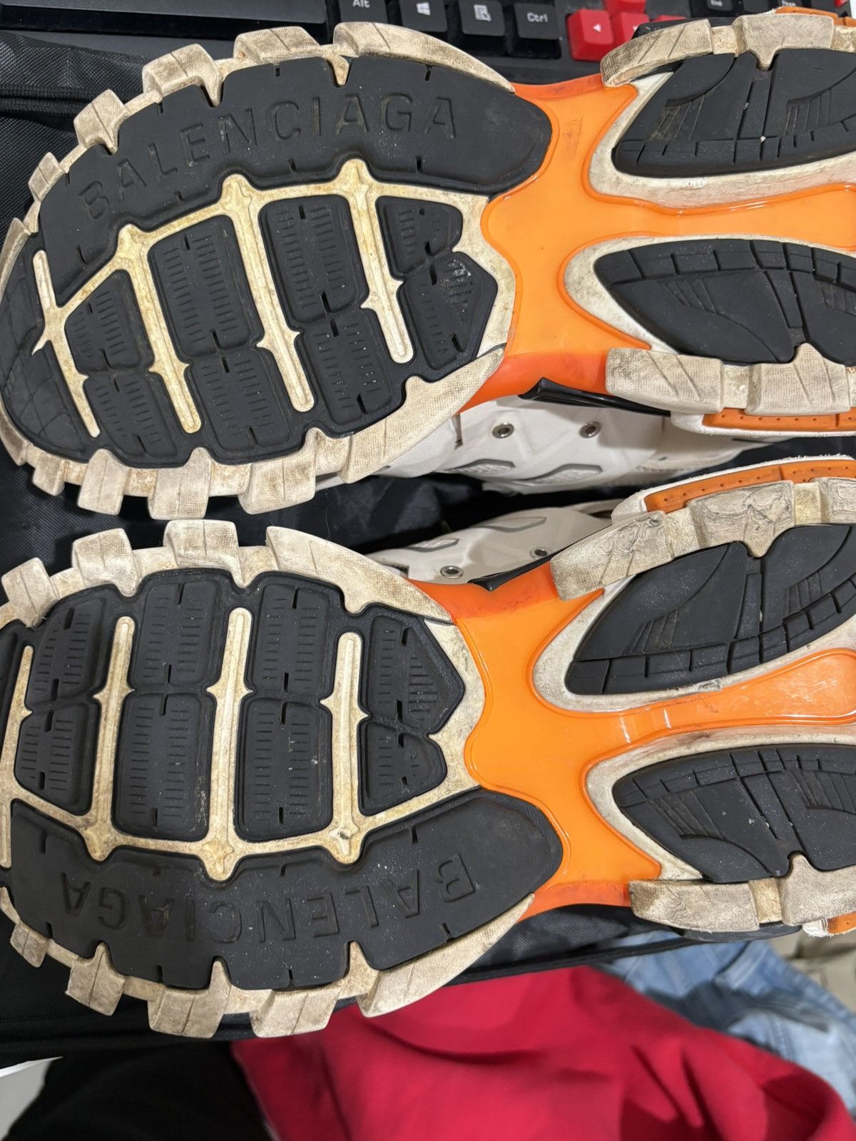 Balenciaga white and orange balenciaga tracks. Size US 10 / EU 43 - 5 Thumbnail