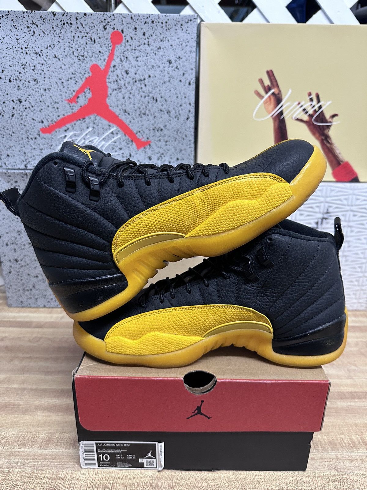Jordan Brand × Nike Nike Air Jordan 12 XII Retro University Gold 2020 Size US 10 / EU 43 - 3 Thumbnail