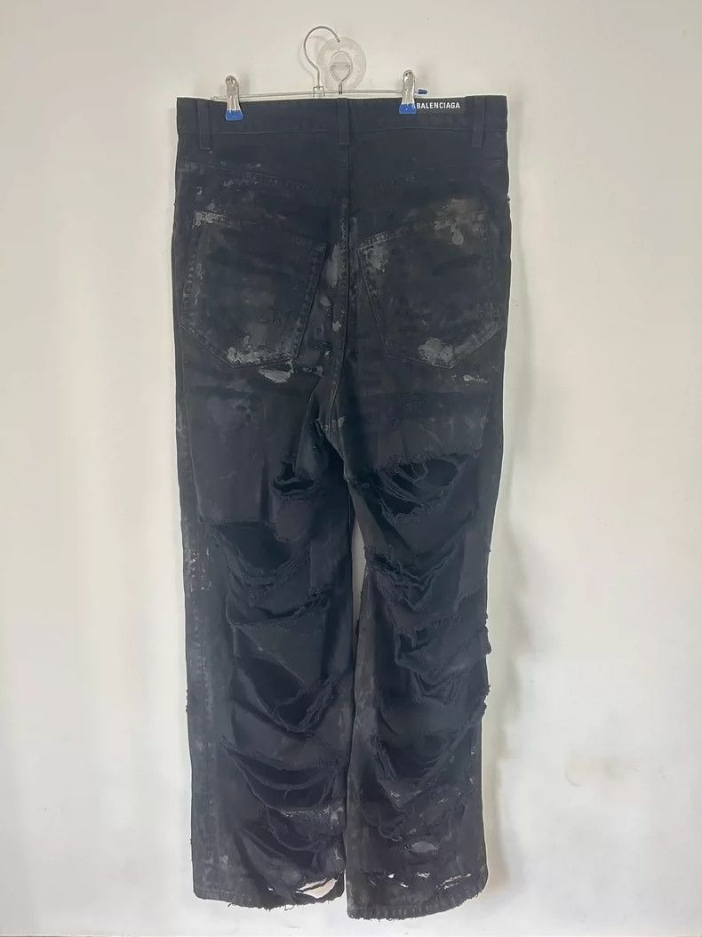 Balenciaga Balenciaga Super Destroy Rip Mud Dye Black Jeans Size US 27 - 2 Thumbnail