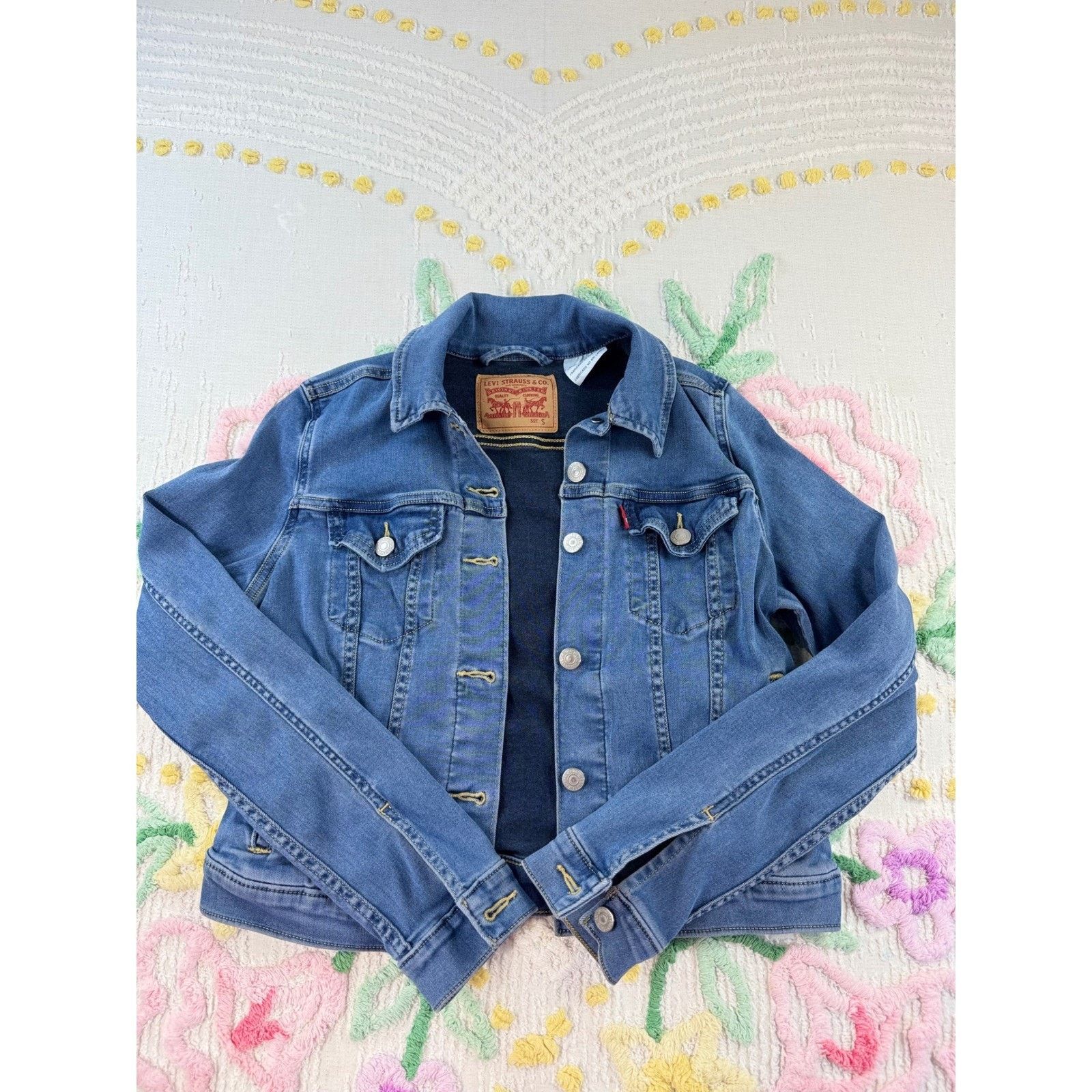 Levi's Levi Strauss & Co Womens Denim Trucker Jacket Size S Blue Size S / US 4 / IT 40 - 1 Thumbnail
