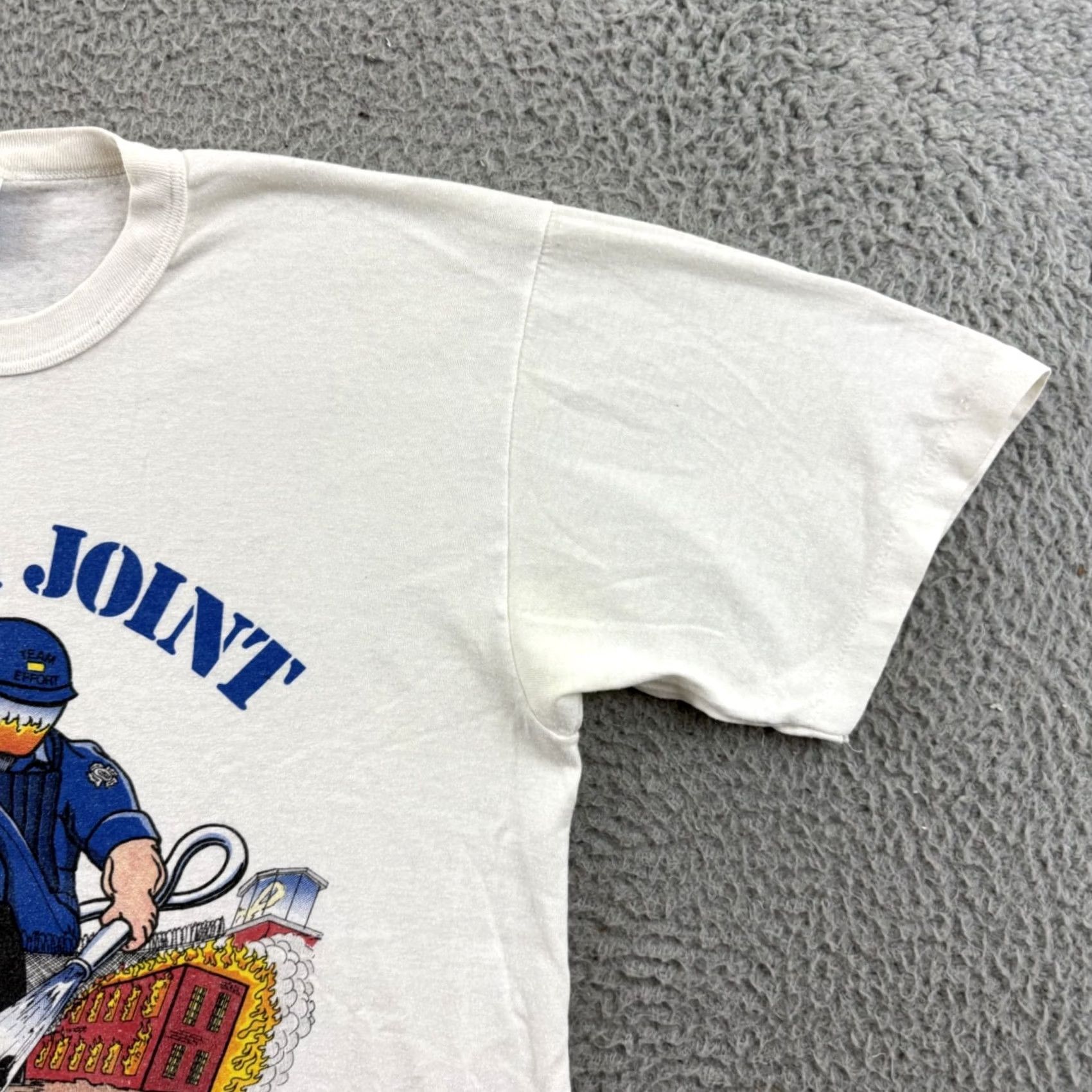 Russell Athletic VINTAGE Russell Athletic Camp Hill Inmate Riot Shirt Mens Large 80s Short Sleeve White Cotton Blend Graphic Print 80s Size US L / EU 52-54 / 3 - 5 Thumbnail