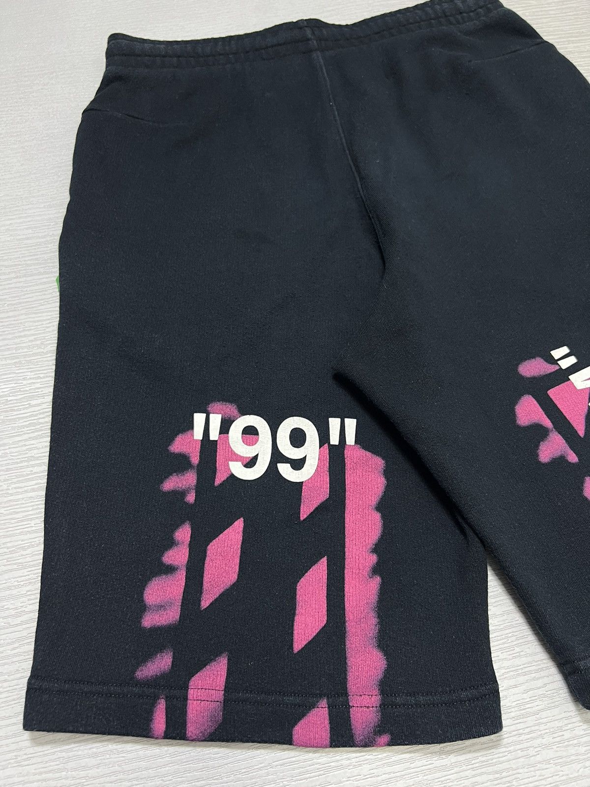 Off-White Off-White - Black Diag Stencil Shorts Size US 28 / EU 44 - 8 Thumbnail