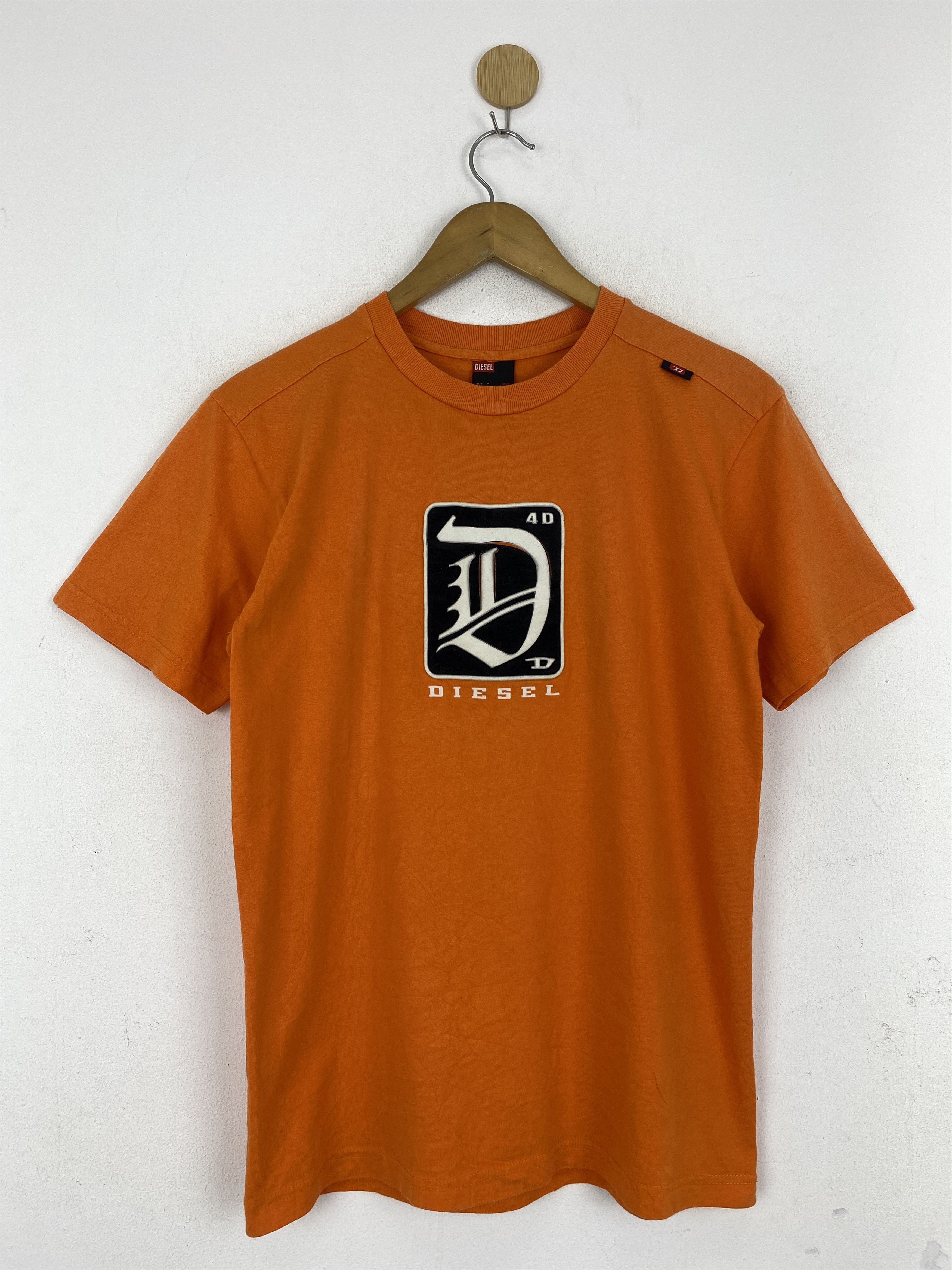 Designer × Diesel × Vintage Vintage Diesel Central Logo Short Sleeve Tshirt TA0570 Size US XS / EU 42 / 0 - 1 Thumbnail