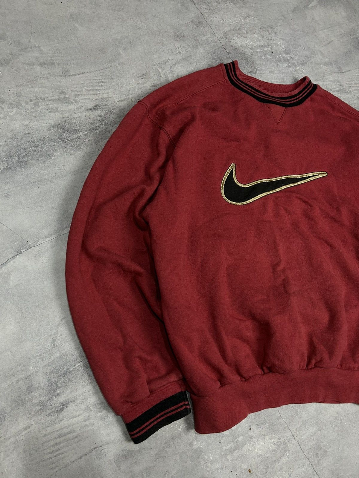 Nike Vintage Y2k Nike Big Swoosh Sweatshirt Size US M / EU 48-50 / 2 - 3 Thumbnail