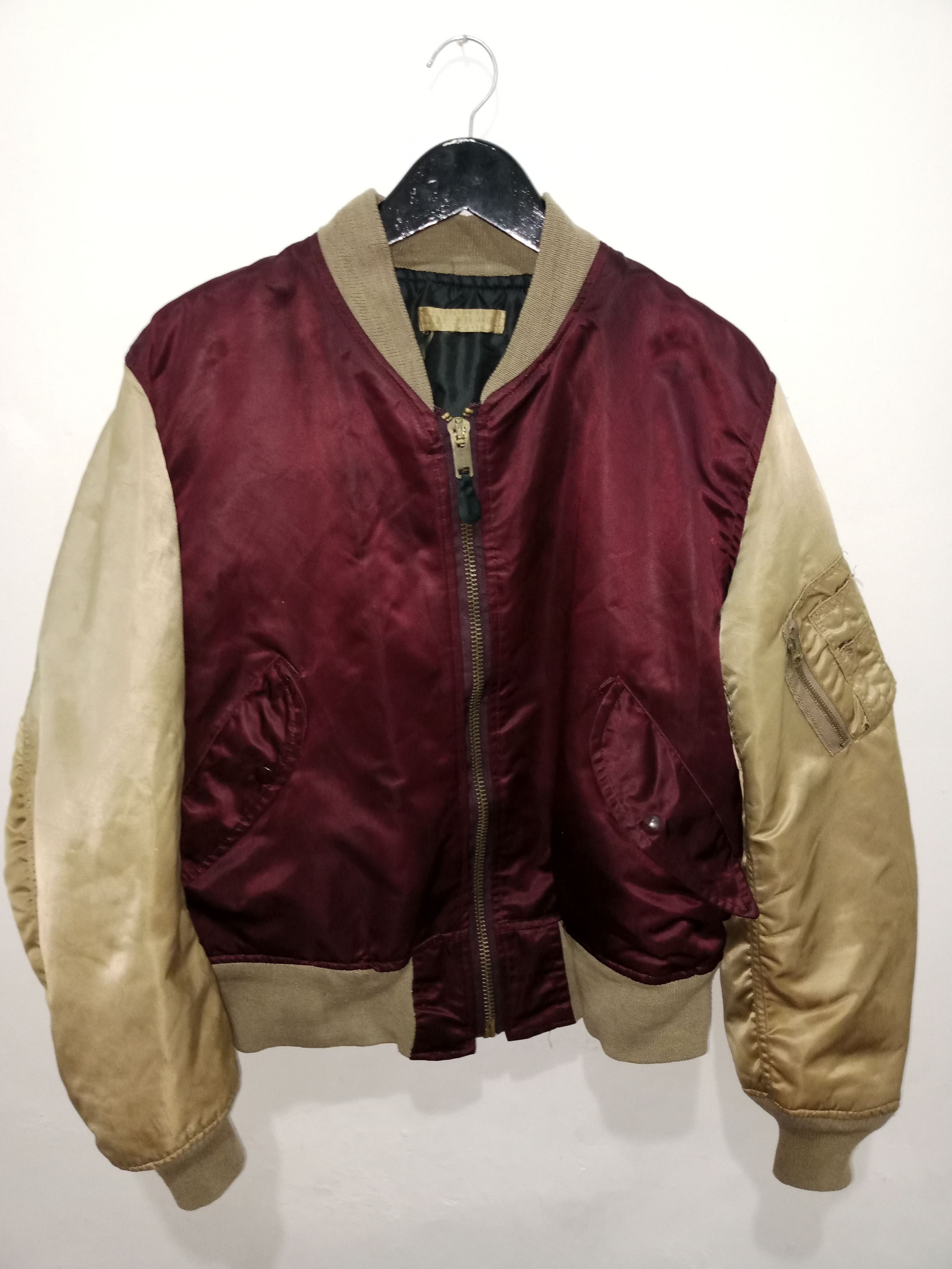 Alpha Industries × Buzz Rickson's × The Real McCoy's Vintage Rare MA-1 Corinth MFG Jacket Size US M / EU 48-50 / 2 - 2 Thumbnail