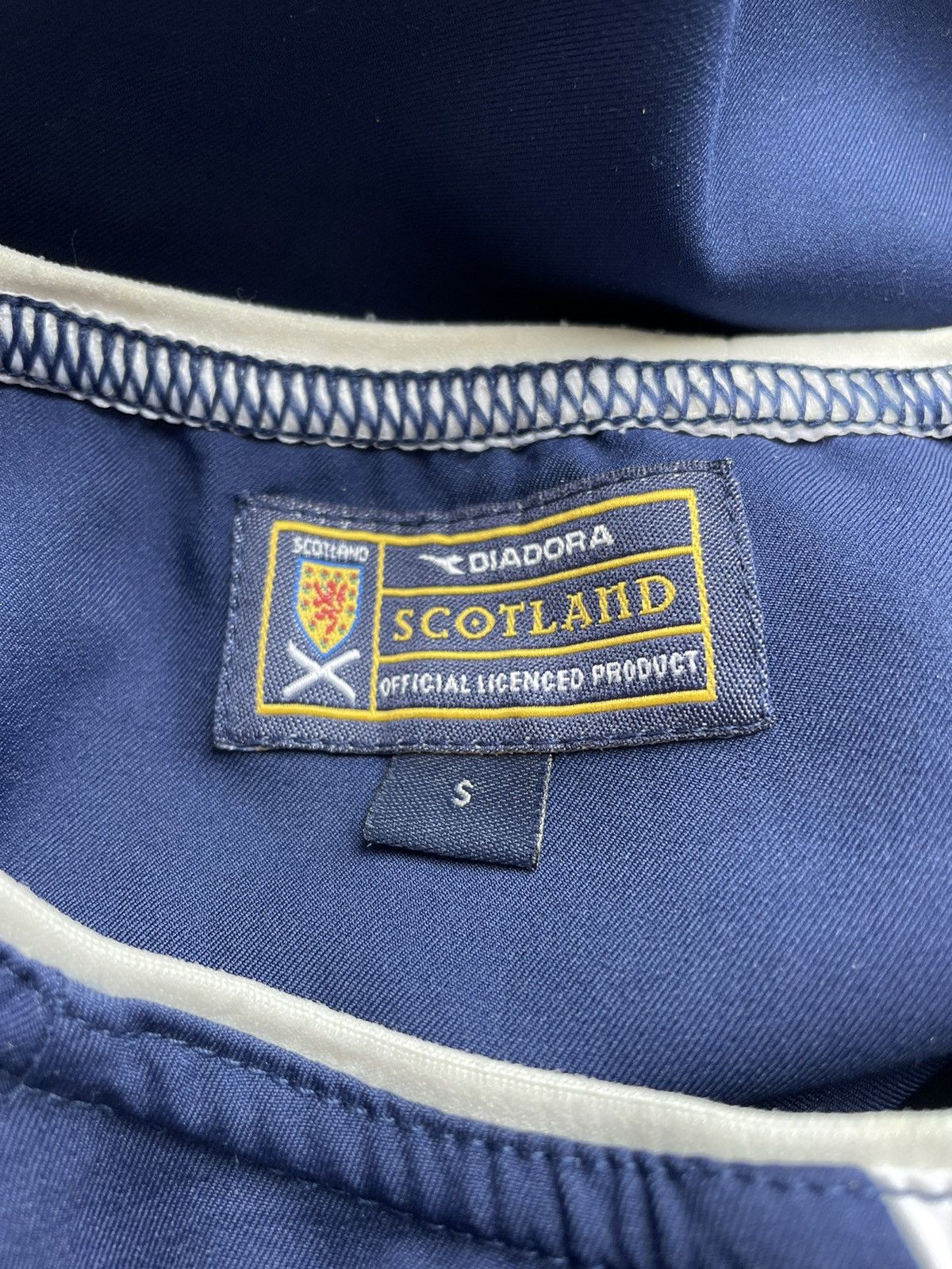Diadora × Vintage Scotland Home Football Shirt 2003-2005 Soccer Jersey Diadora Size US S / EU 44-46 / 1 - 4 Thumbnail