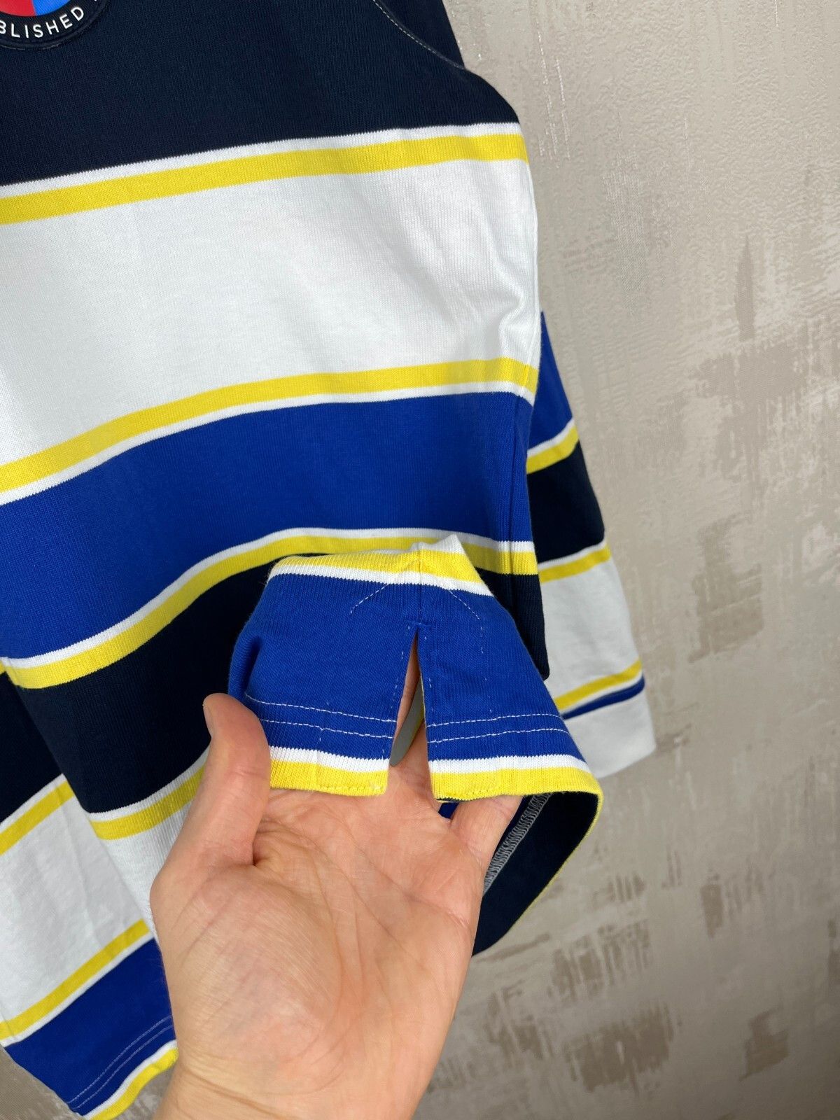 Tommy Hilfiger Tommy Hilfiger Multicolor Striped Rugby Polo Shirt Size US XL / EU 56 / 4 - 13 Thumbnail