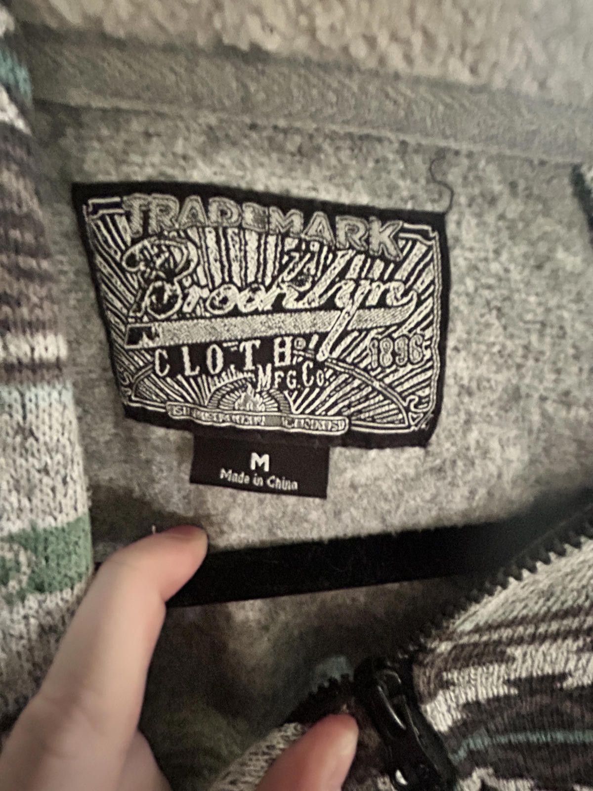 Brooklyn Cloth Brooklyn Cloth Men's Medium Aztec Pattern Hoodie Sweatshirt Size US M / EU 48-50 / 2 - 3 Thumbnail
