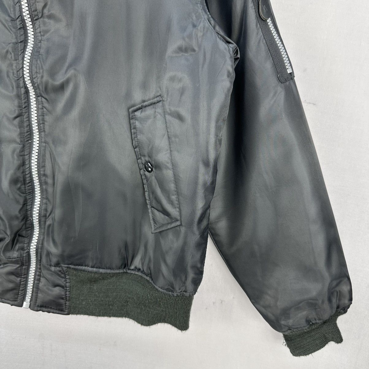 Japanese Brand Vintage Bomber Jacket Reversible Outdoor Gear by Gear Trek Size US L / EU 52-54 / 3 - 3 Thumbnail