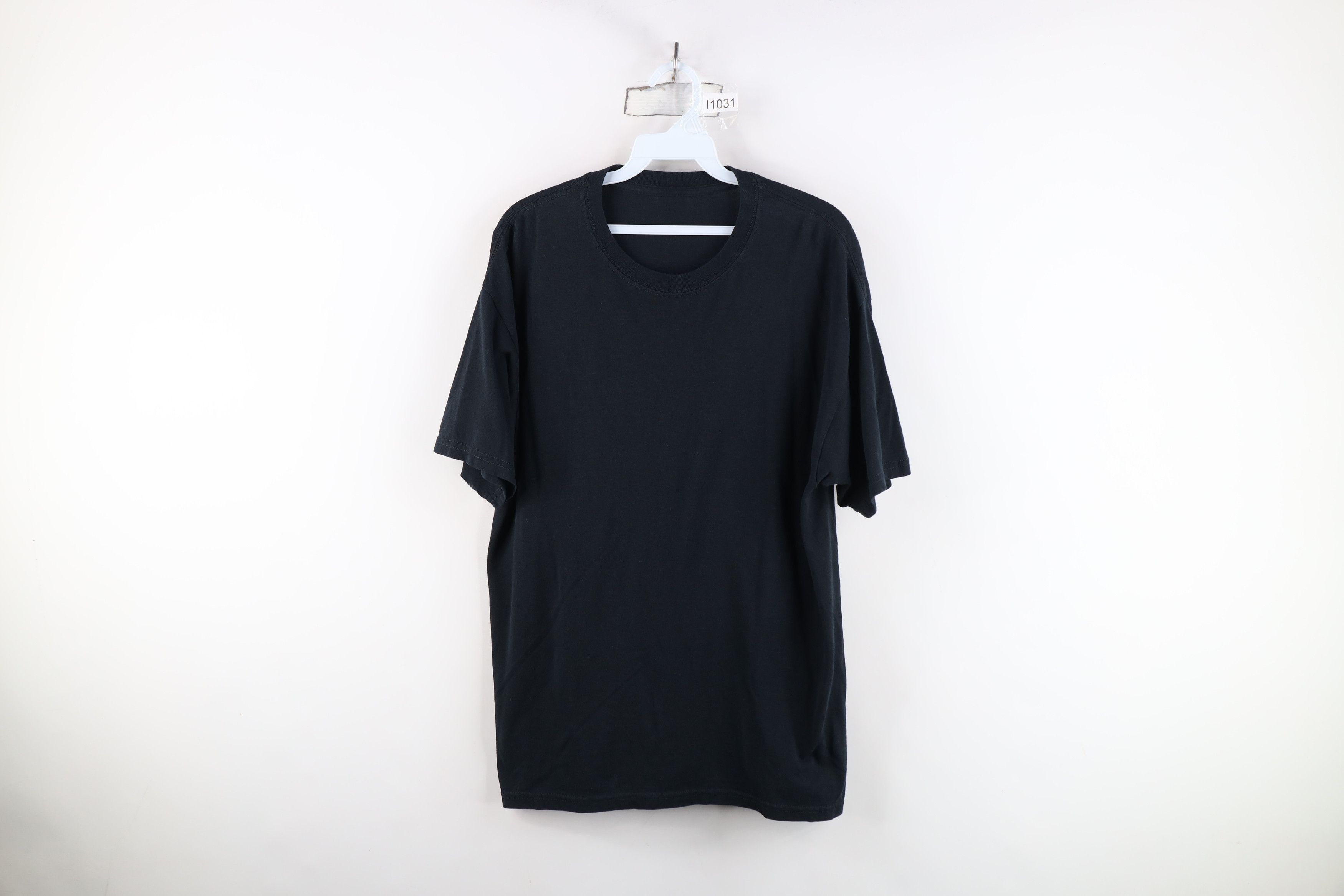 Vintage Vintage 90s Y2K Streetwear Short Sleeve T-Shirt Black Cotton Size US L / EU 52-54 / 3 - 1 Thumbnail