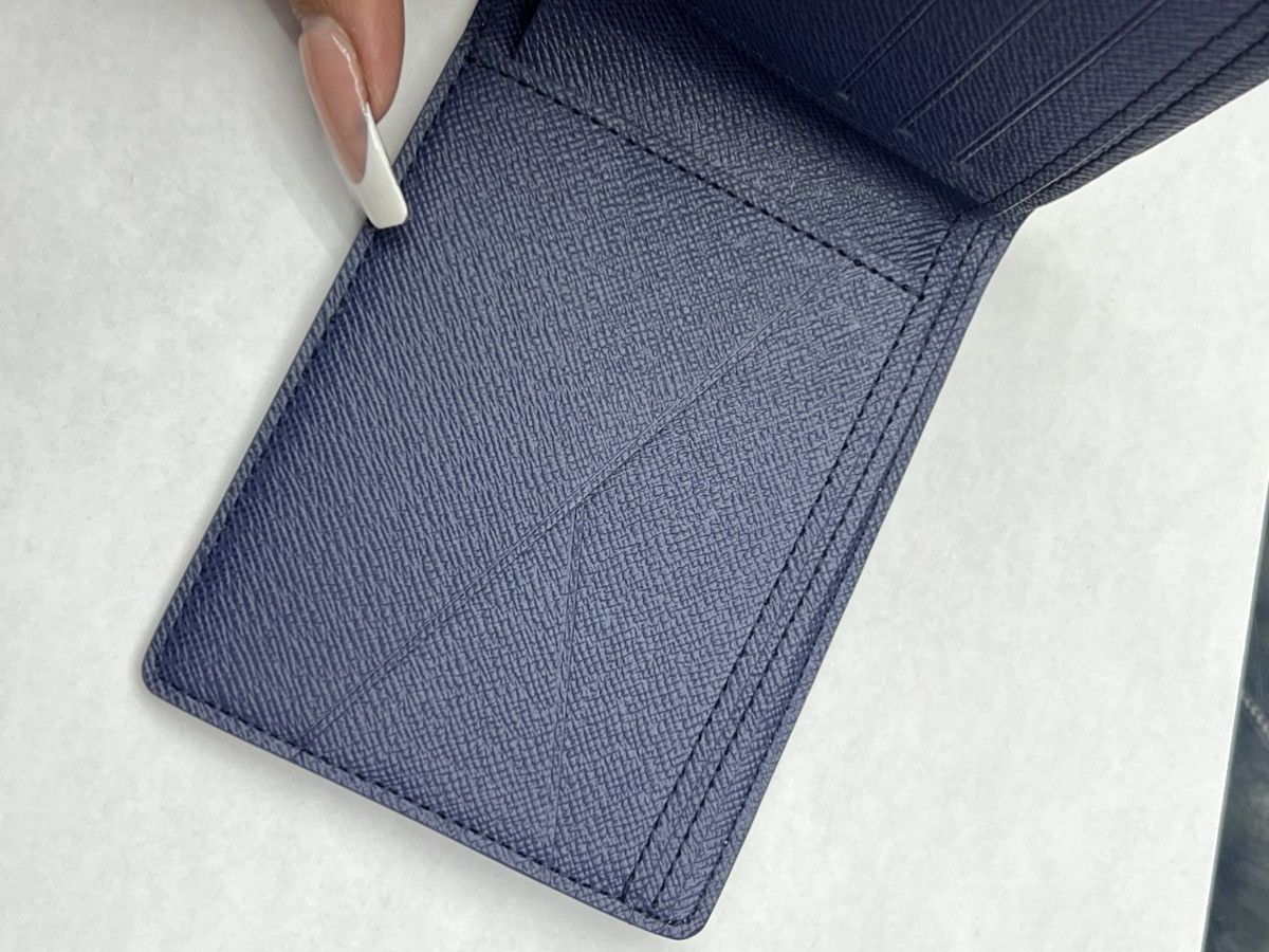 Louis Vuitton Louis Vuitton Watercolor Blue Wallet Size ONE SIZE - 3 Thumbnail