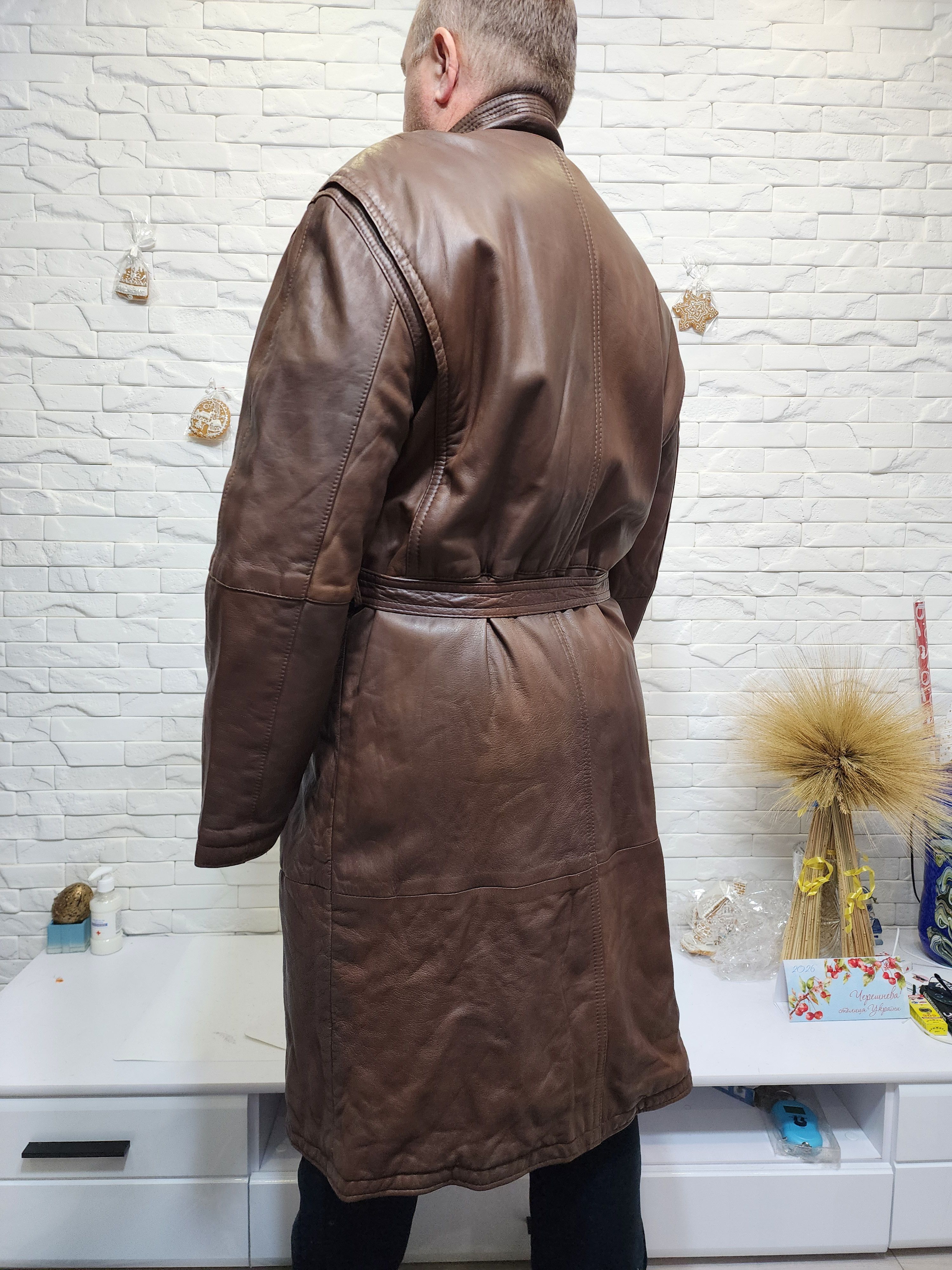 Uniqlo Brown Genuine Leather Men's Coat with Belt Size US XL / EU 56 / 4 - 4 Thumbnail