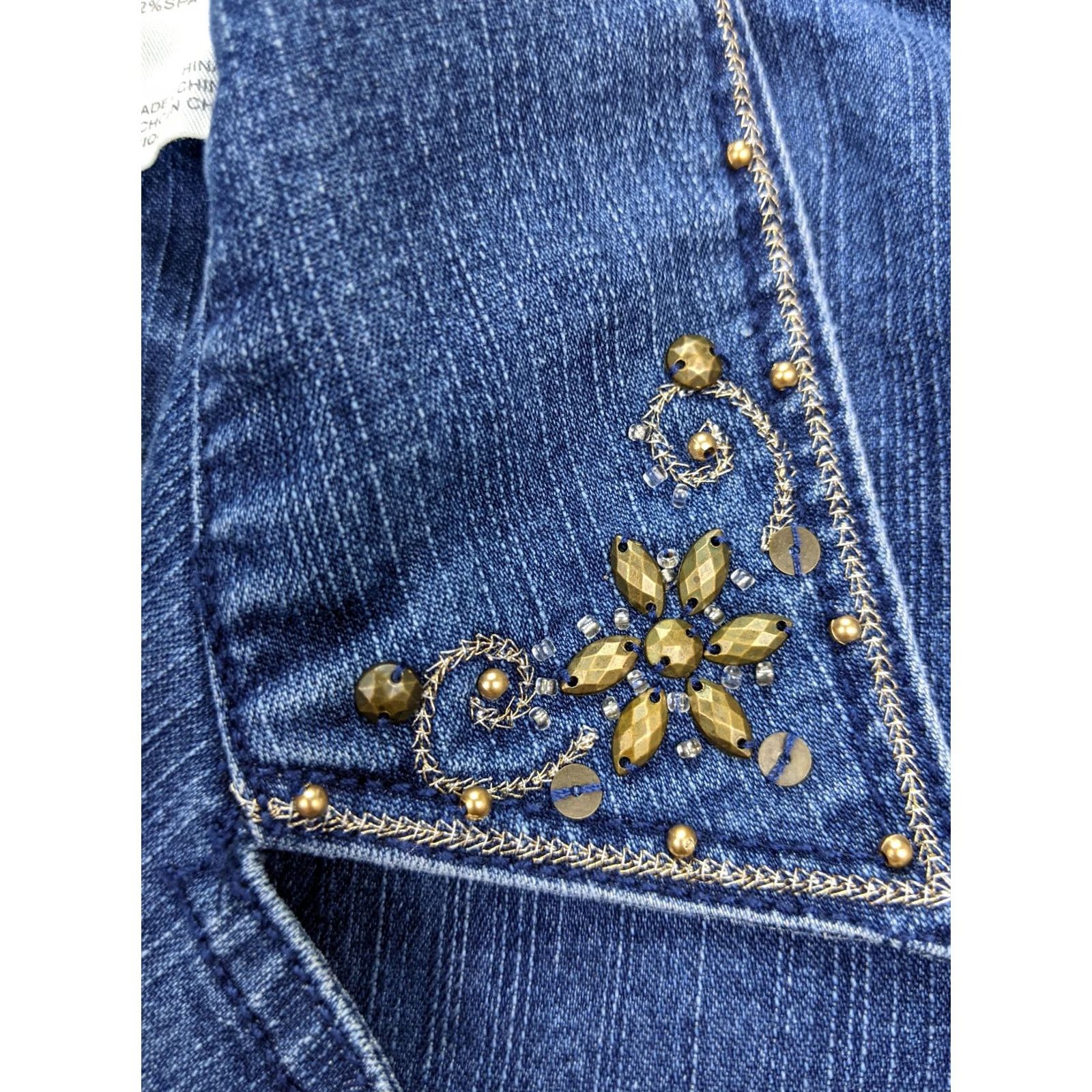Vintage Alfred Dunner Womens 4 Blue Embellished Jean Jacket Trucker Beads Chain Jacket Size 27" / US 4 / IT 40 - 5 Thumbnail