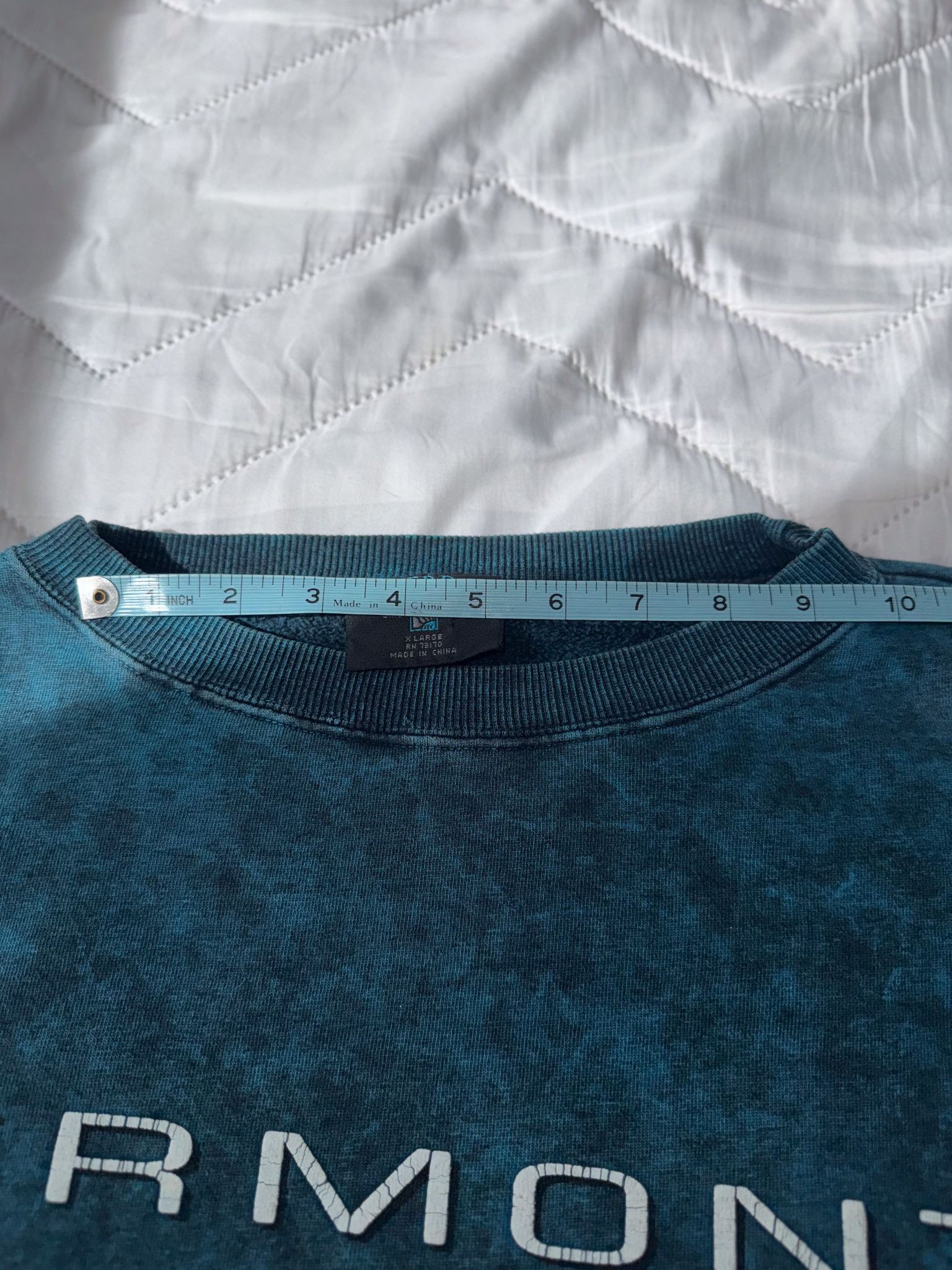 Other Vintage Vermont Blue Tie-Dye Sweatshirt Size US XL / EU 56 / 4 - 4 Thumbnail