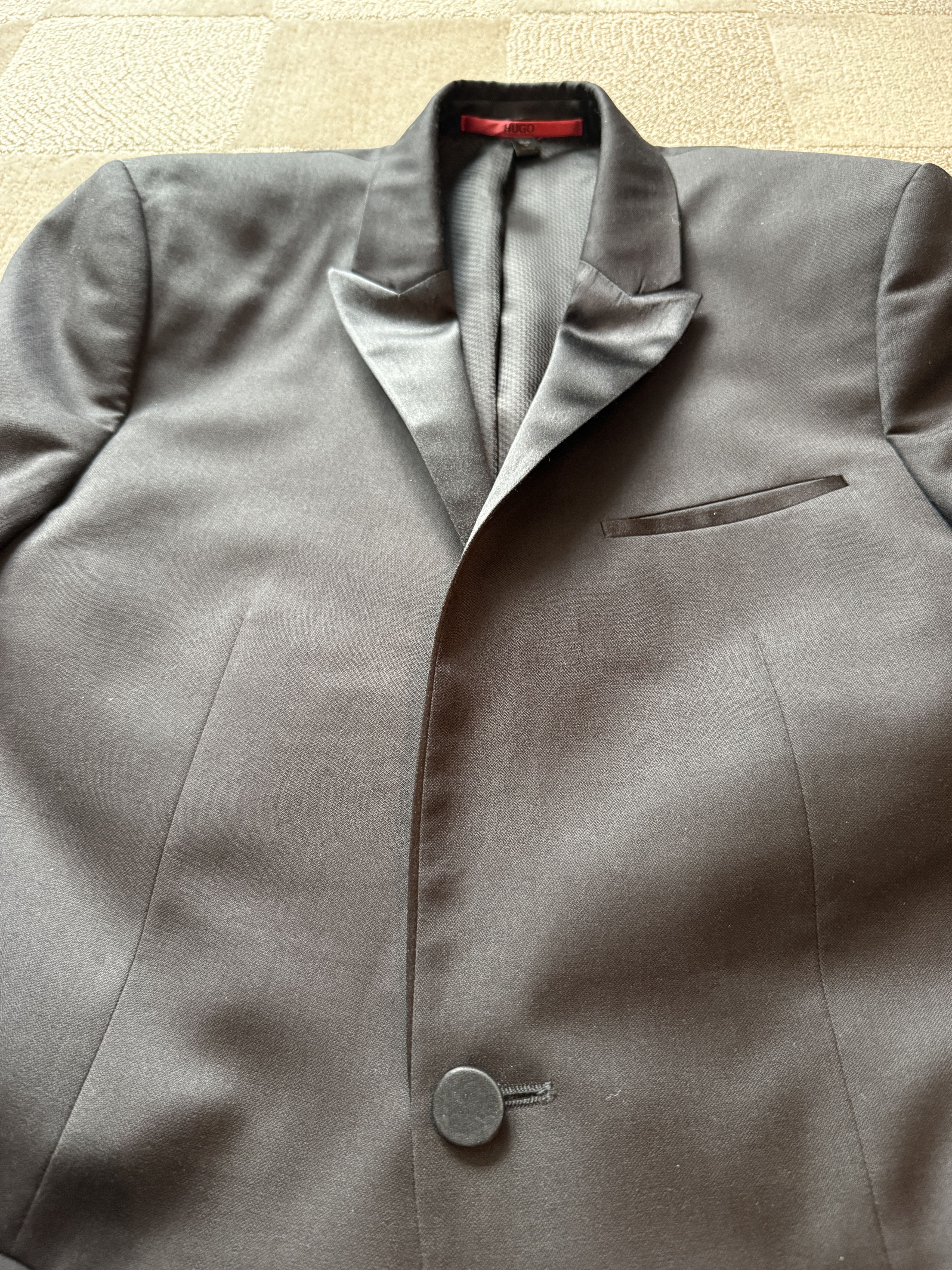 Hugo Boss Hugo Boss Black Tuxedo – Size 36R – Mint Condition Size 36R - 10 Thumbnail
